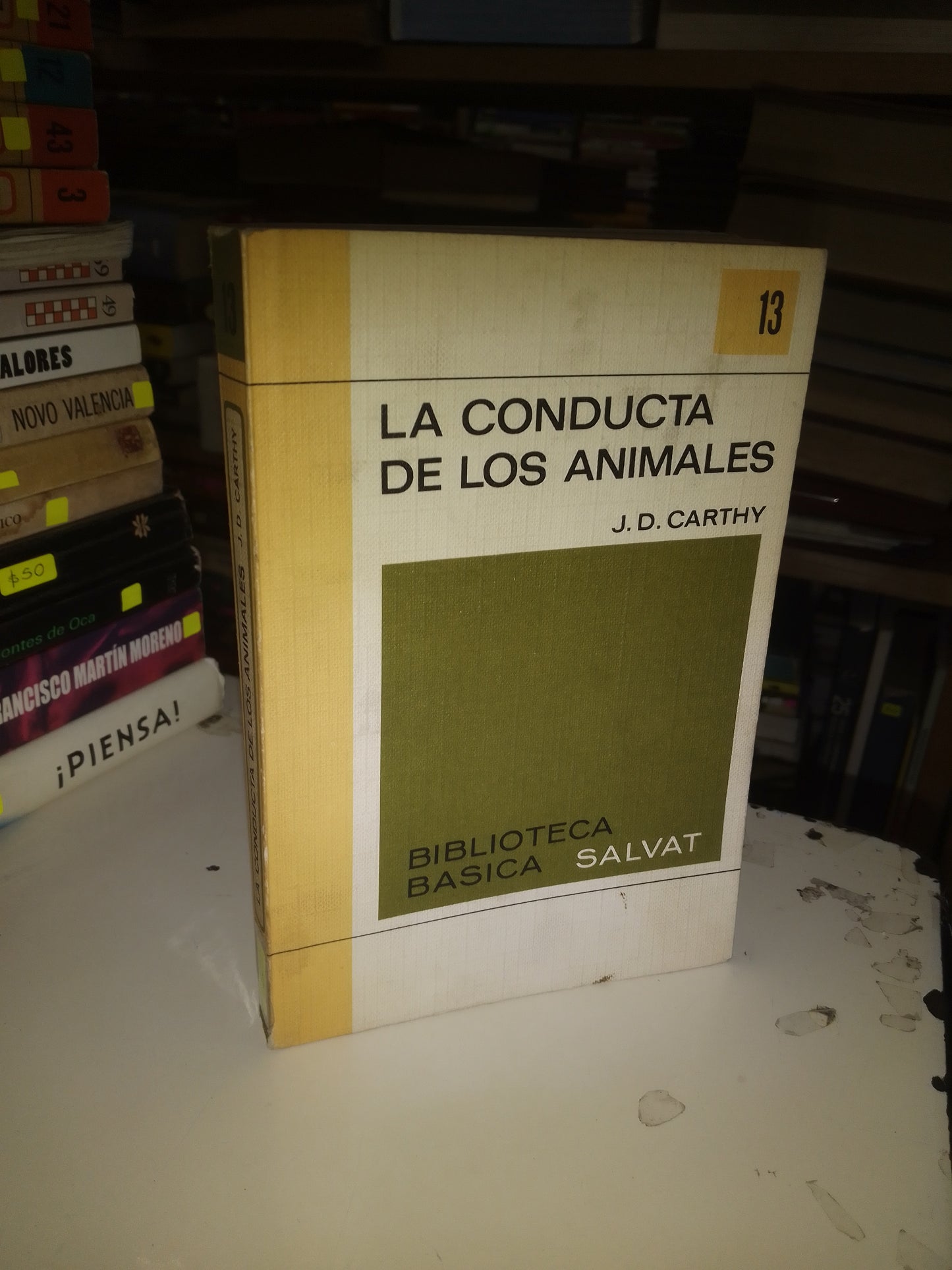 LA CONDUCTA DE LOS ANIMALES POR J.D. CARTHY USADO NOVELA LITERARIO 207