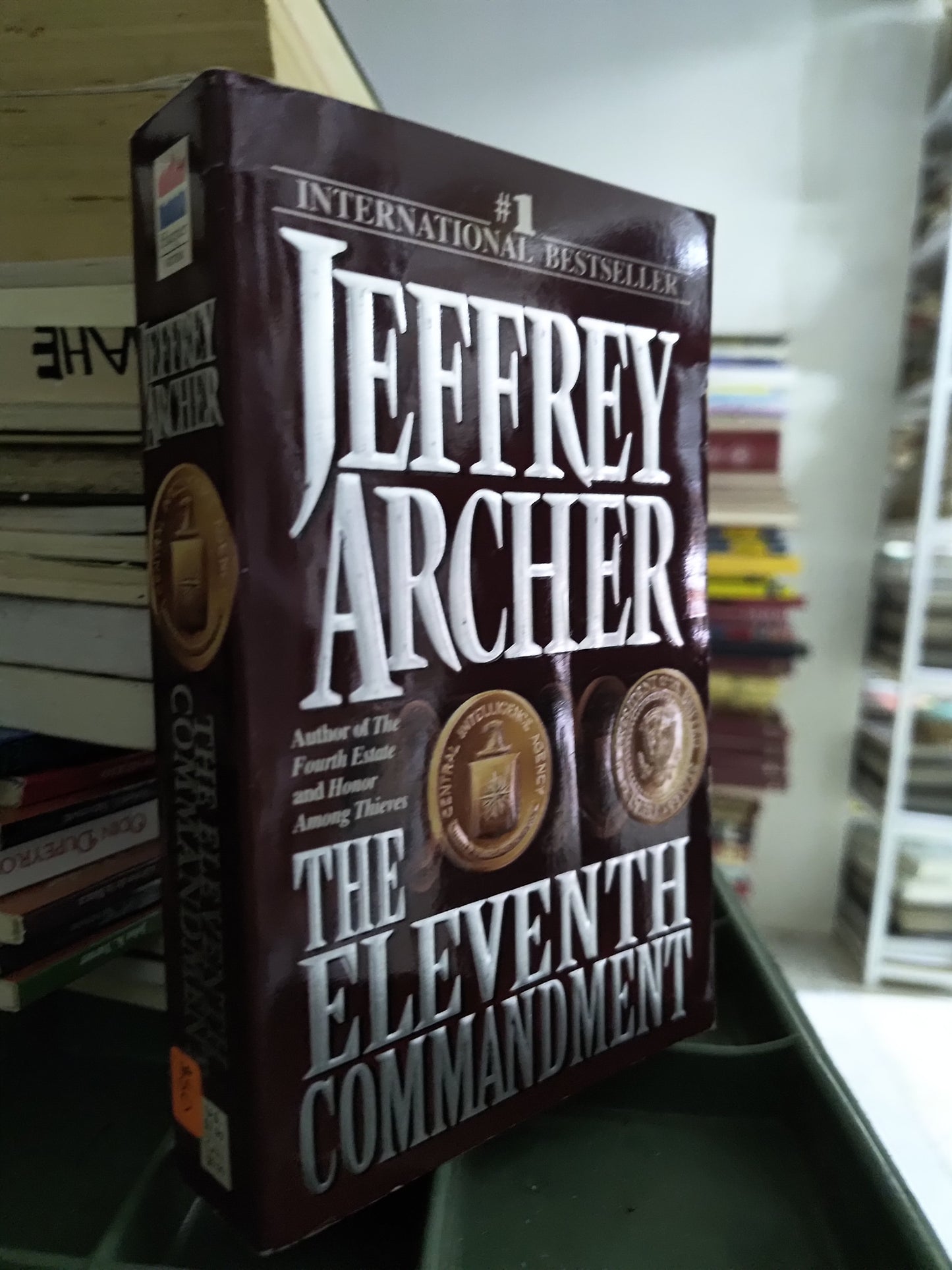 THE ELEVENTH COMMANDMENT POR JEFFREY ARCHER USADO IDIOMAS JUAREZ 515