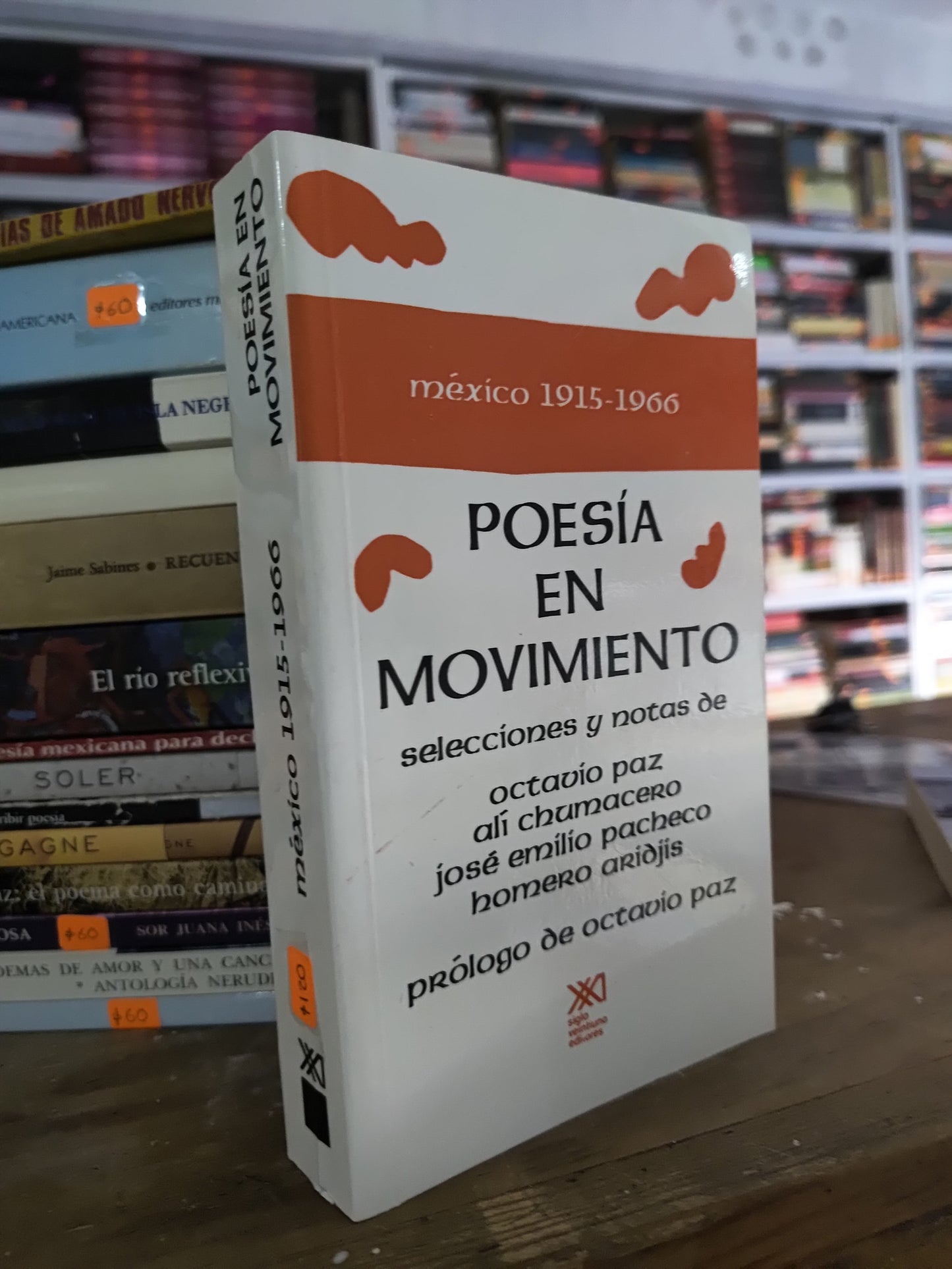 POESIA EN MOVIMIENTO POR VARIOS AUTORES USADO POESIA JUAREZ 515