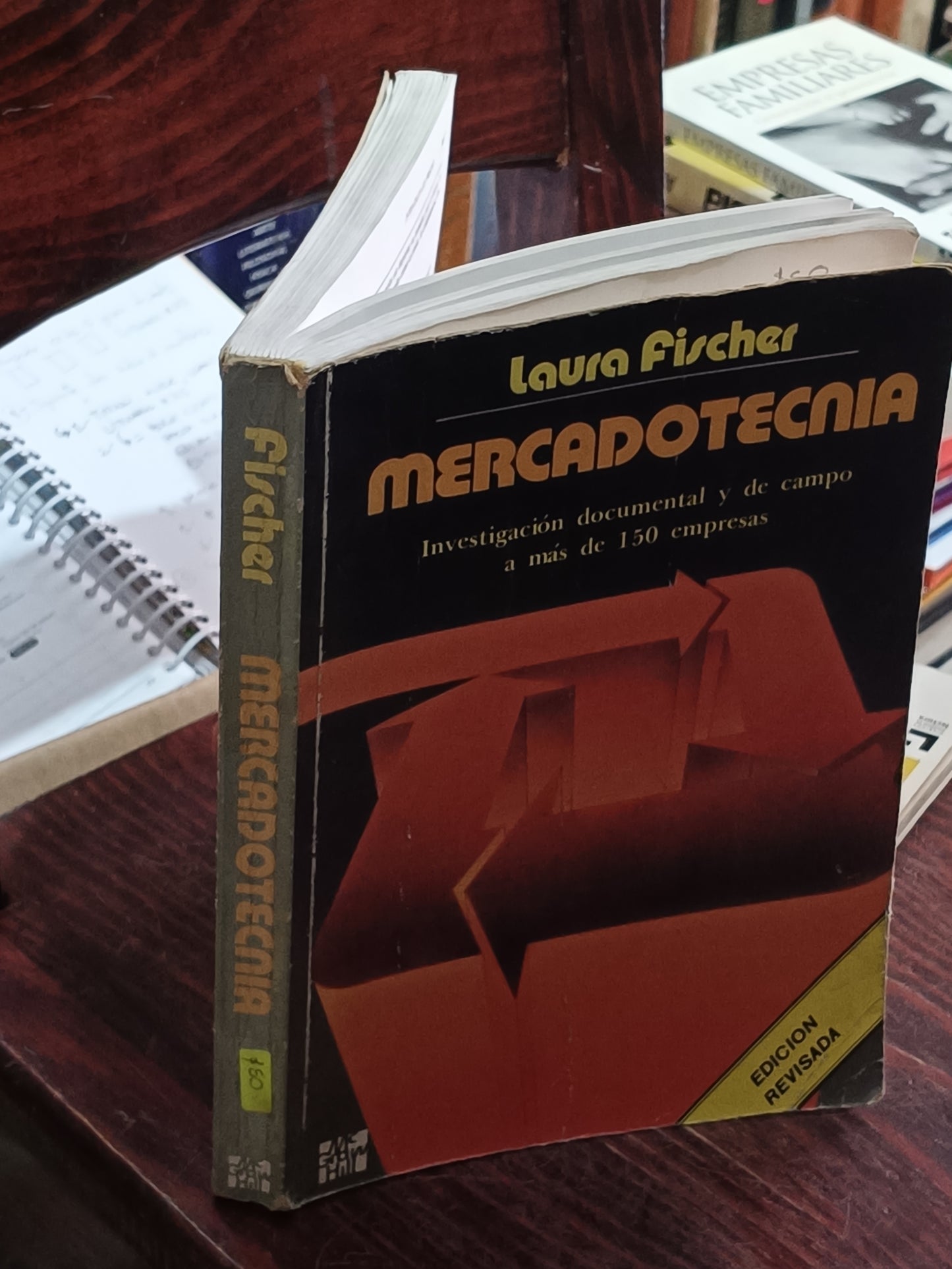 MERCADOTECNIA INVESTIGACION DOCUMENTAL Y DE CAMPO LAURA FISCHER ADMINISTRACION LITERARIO 305