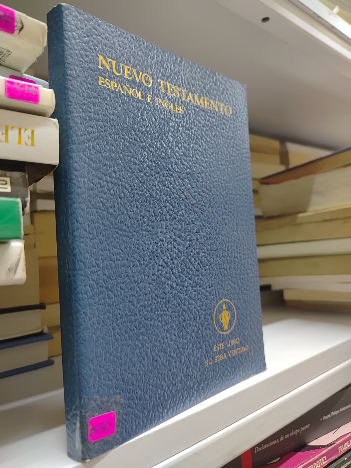NUEVO TESTAMENTO ESPAÑOL E INGLES USADO RELIGION JUAREZ 507