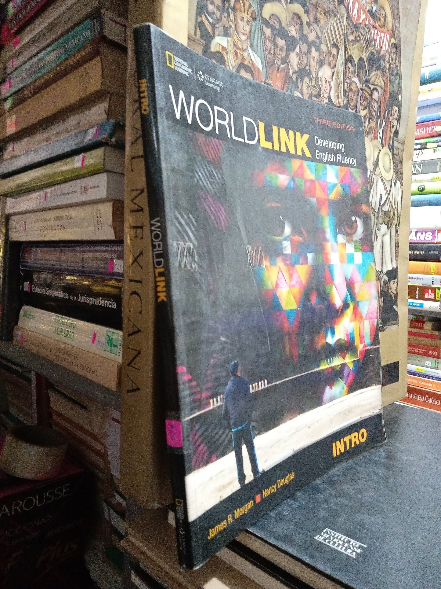 WORLD LINK DEVELOPING ENGLISH FLUENCY POR JAMES R MORGAN Y NANCY DOUGLAS USADO IDIOMAS JUAREZ
