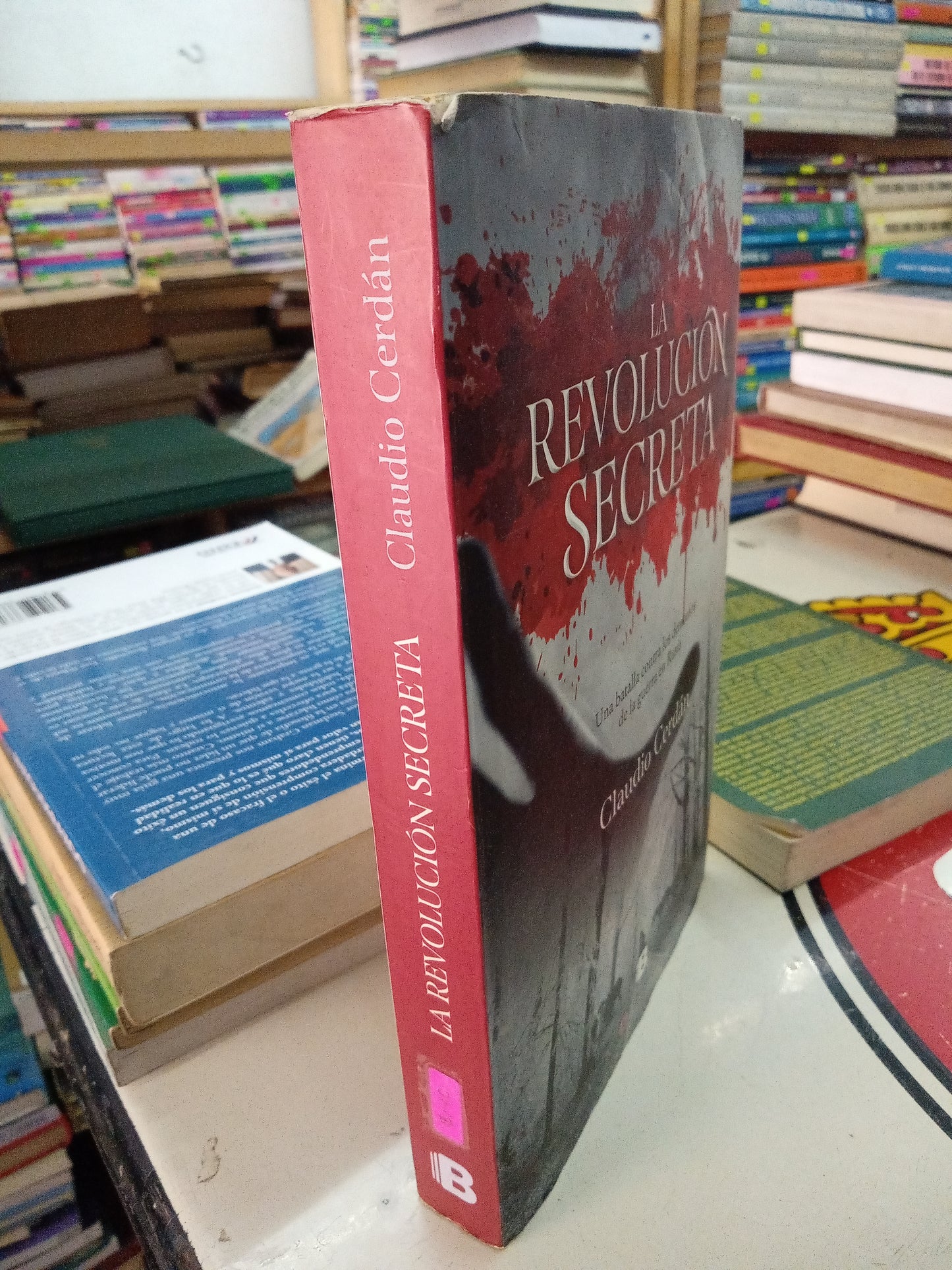 LA REVOLUCION SECRETA POR CLAUDIO CERDAN USADO NOVELA LITERARIO 207
