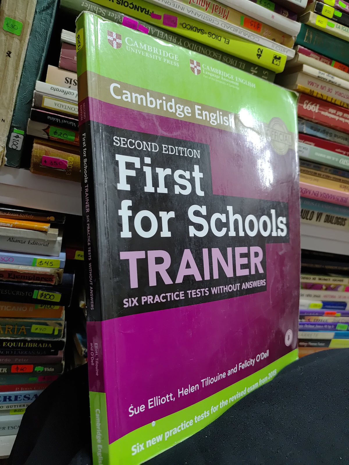 FIRST FOR SCHOOLS TRAINER POR EDITORIAL CAMBRIDGE USADO IDIOMAS JUAREZ 507