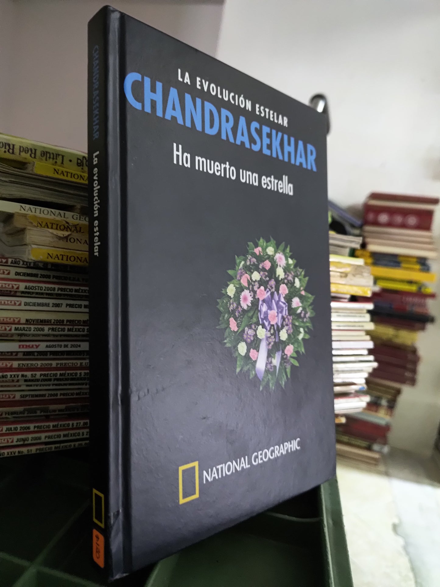 LA EVOLUCION ESTELAR POR CHANDRASEKHAR USADO CIENCIAS JUAREZ 515