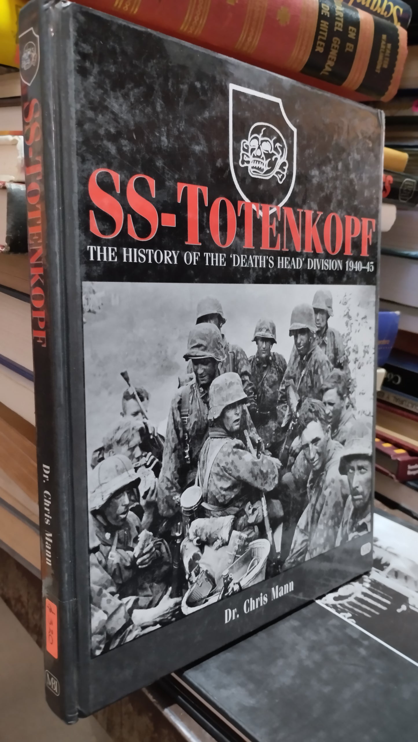 SS TOTENKOPF POR CHRIS MANN LIBRO USADO HISTORIA ALDAMA