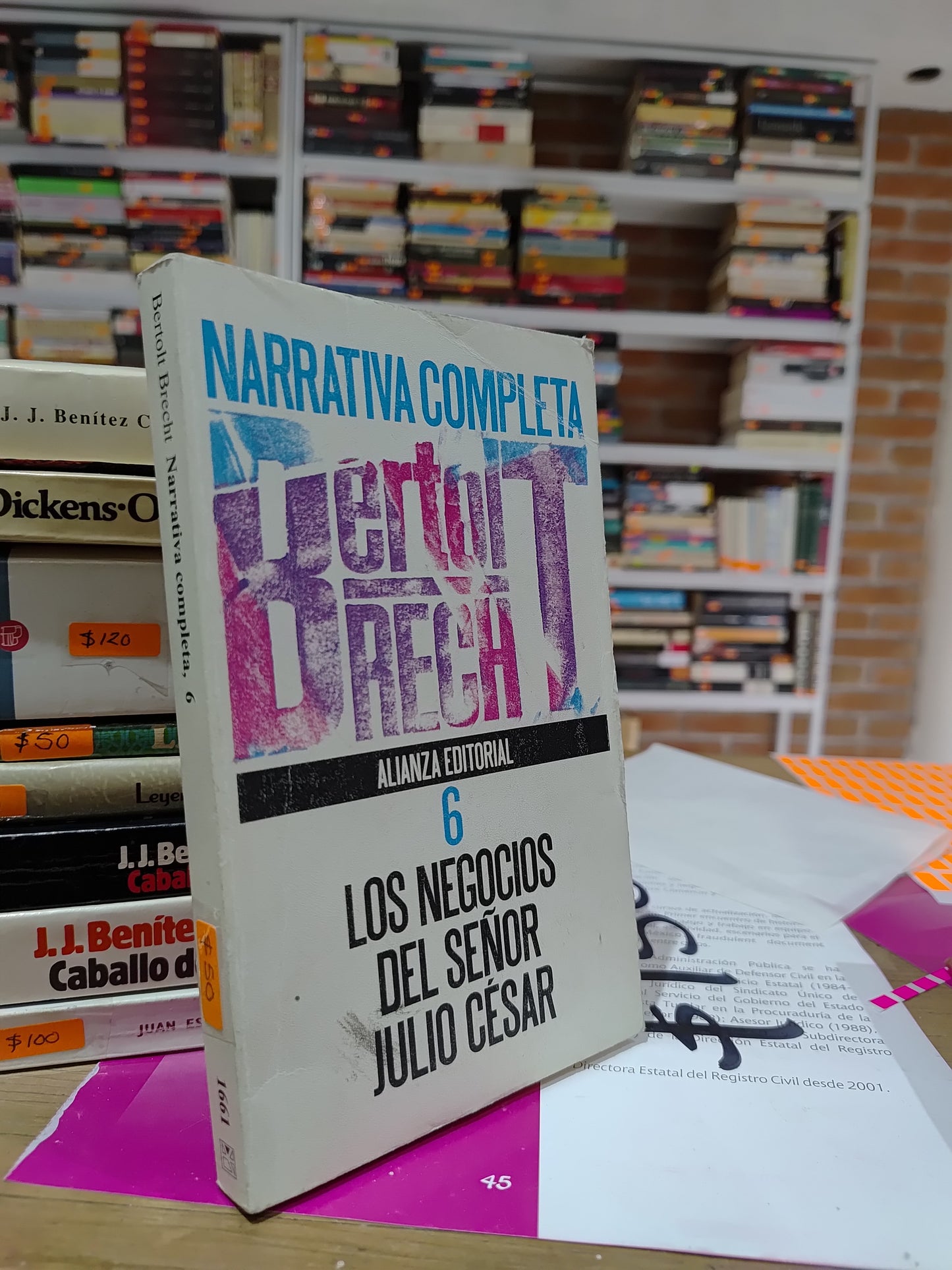 LOS NEGOCIOS DEL SEÑOR JULIO CESAR POR BERTO BRECHT USADO NOVELAS JUAREZ 515