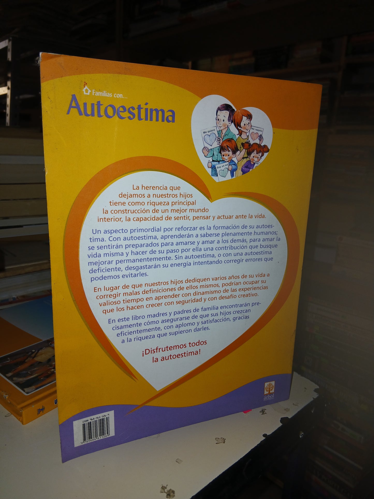 FAMILIAS CON... AUTOESTIMA POR EDUARDO AGUILAR KUBLI USADO SUPERACIÓN PERSONAL LITERARIO 207