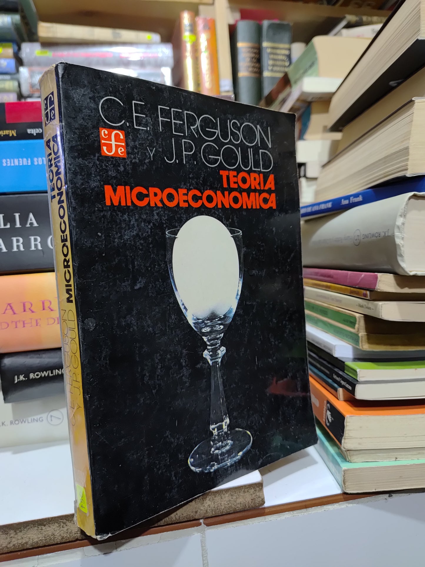 TEORIA MICROECONOMIA POR C. E. FERGUSON USADO ADMINISTRACION JUAREZ 507