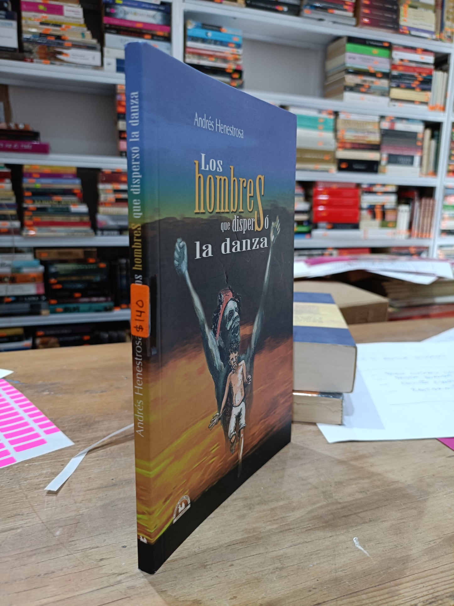 LOS HOMBRES QUE DISPERSO LA DANZA POR ANDRES HENESTROSA USADOS NOVELAS JUAREZ 515