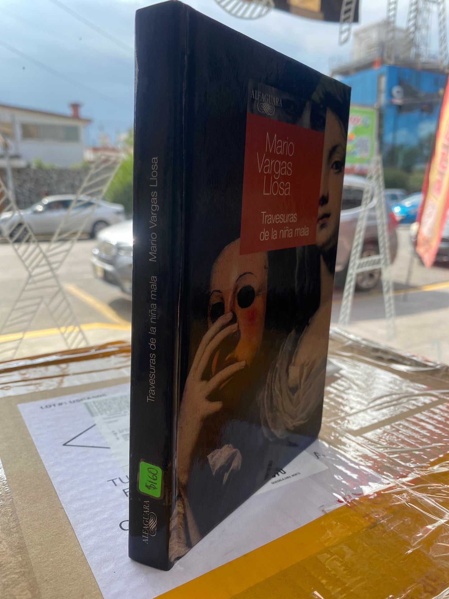 TRAVESURAS DE LA NIÑA MALA POR MARIO VARGAS JOSEPH USADO NOVELAS JUAREZ 515