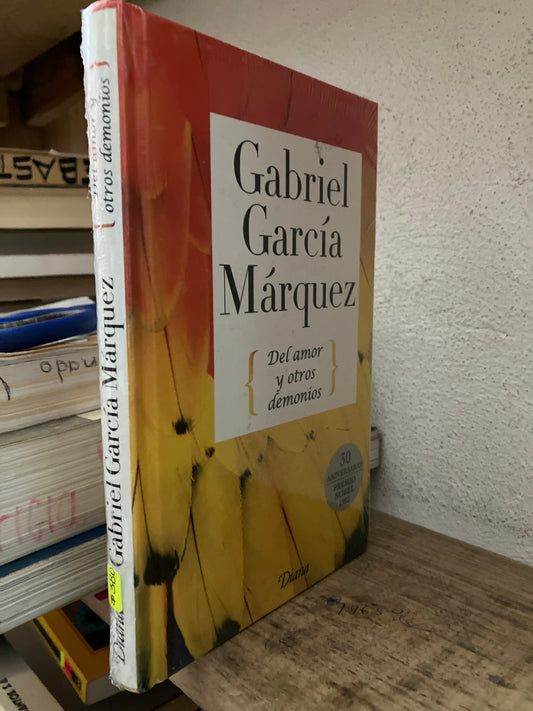DEL AMOR Y OTROS DEMONIOS POR GABRIEL GARCÍA MÁRQUEZ NUEVO LITERARIO 305