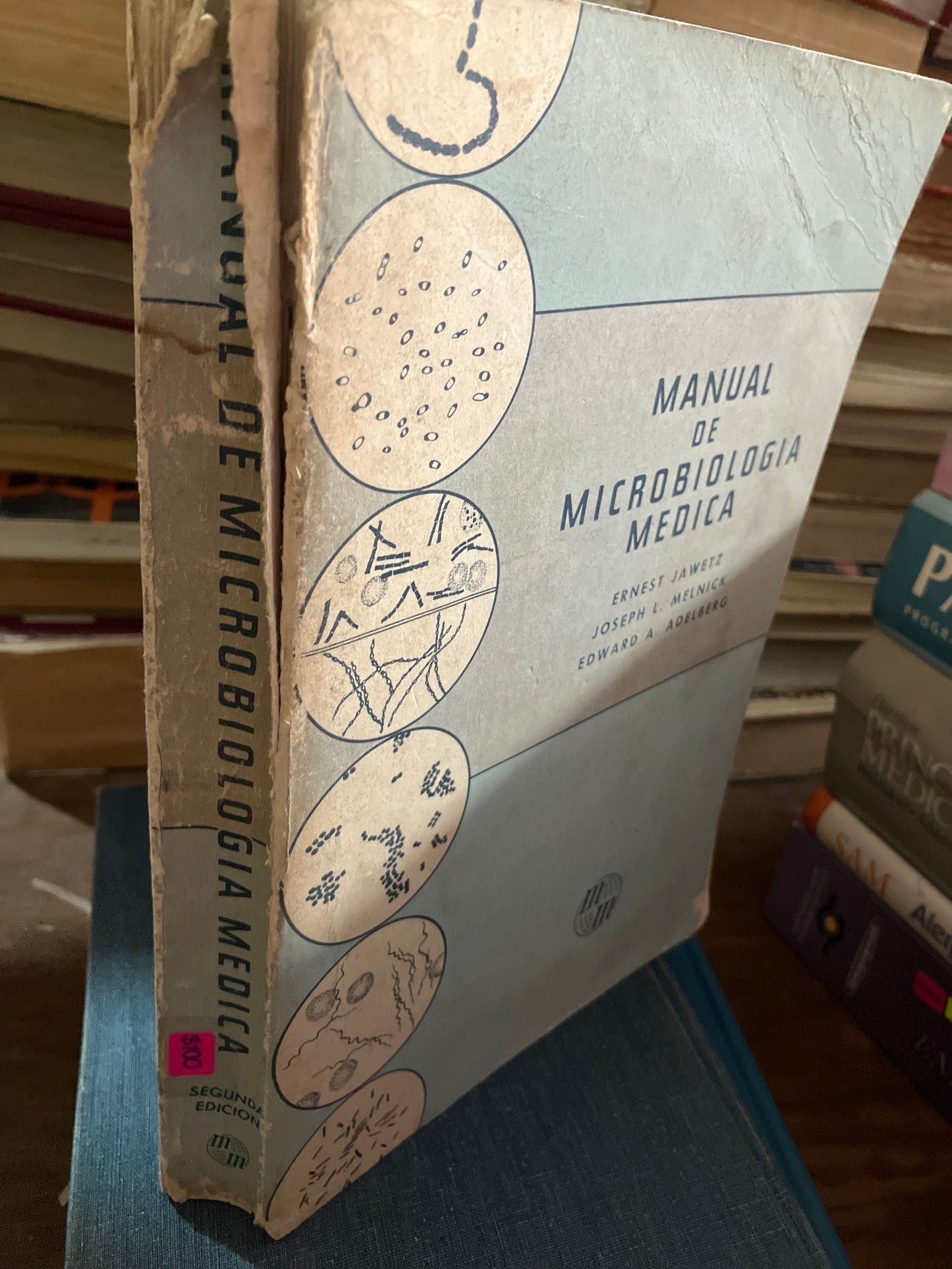 MANUAL DE MICROBIOLOGÍA MÉDICA POR ERNEST JAWETZ USADO MEDICINA ALDAMA