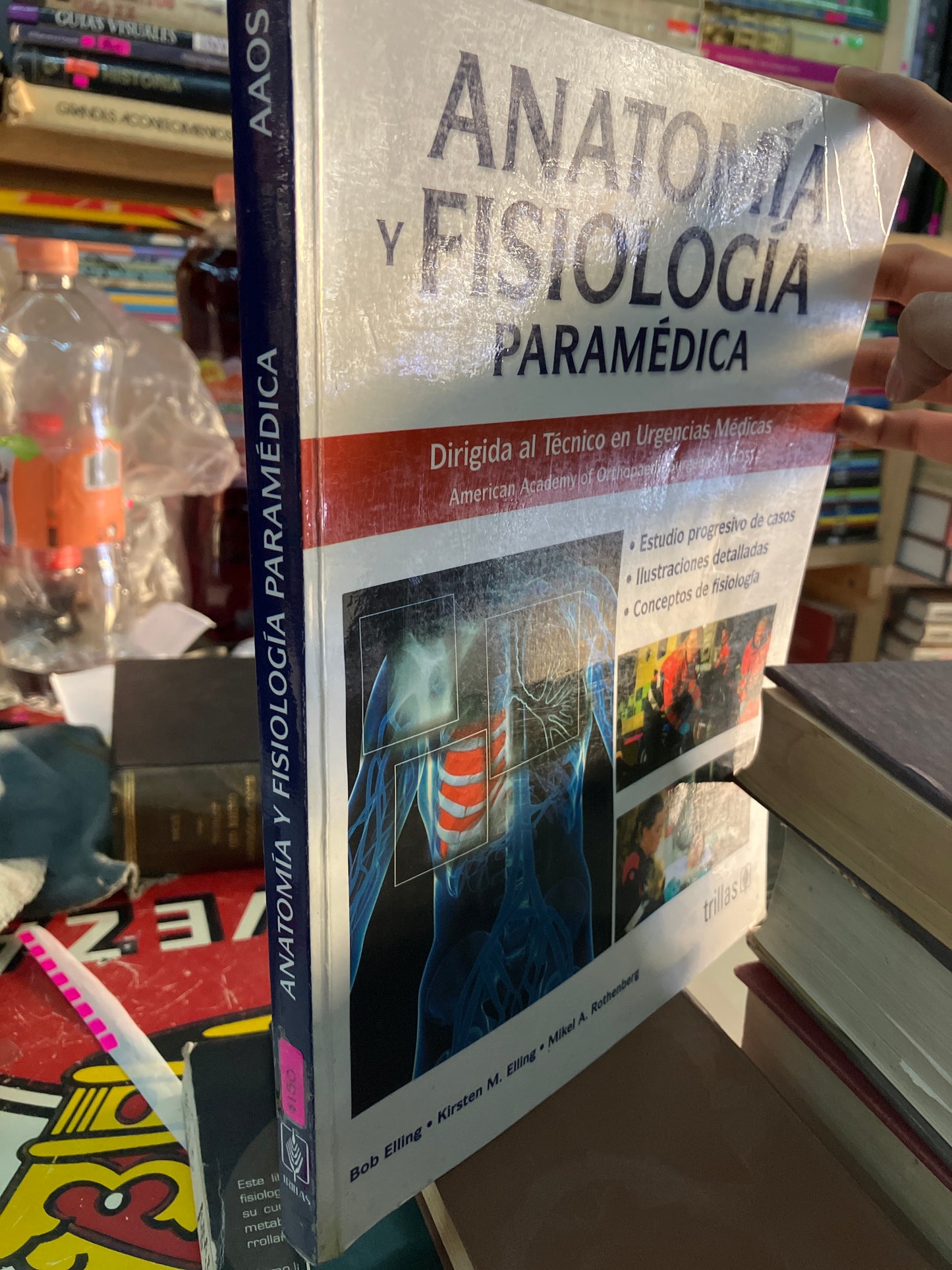 ANATOMÍA Y FISIOLOGÍA PARAMÉDICA POR AUTORES VARIOS USADO MEDICINA LITERARIO 207