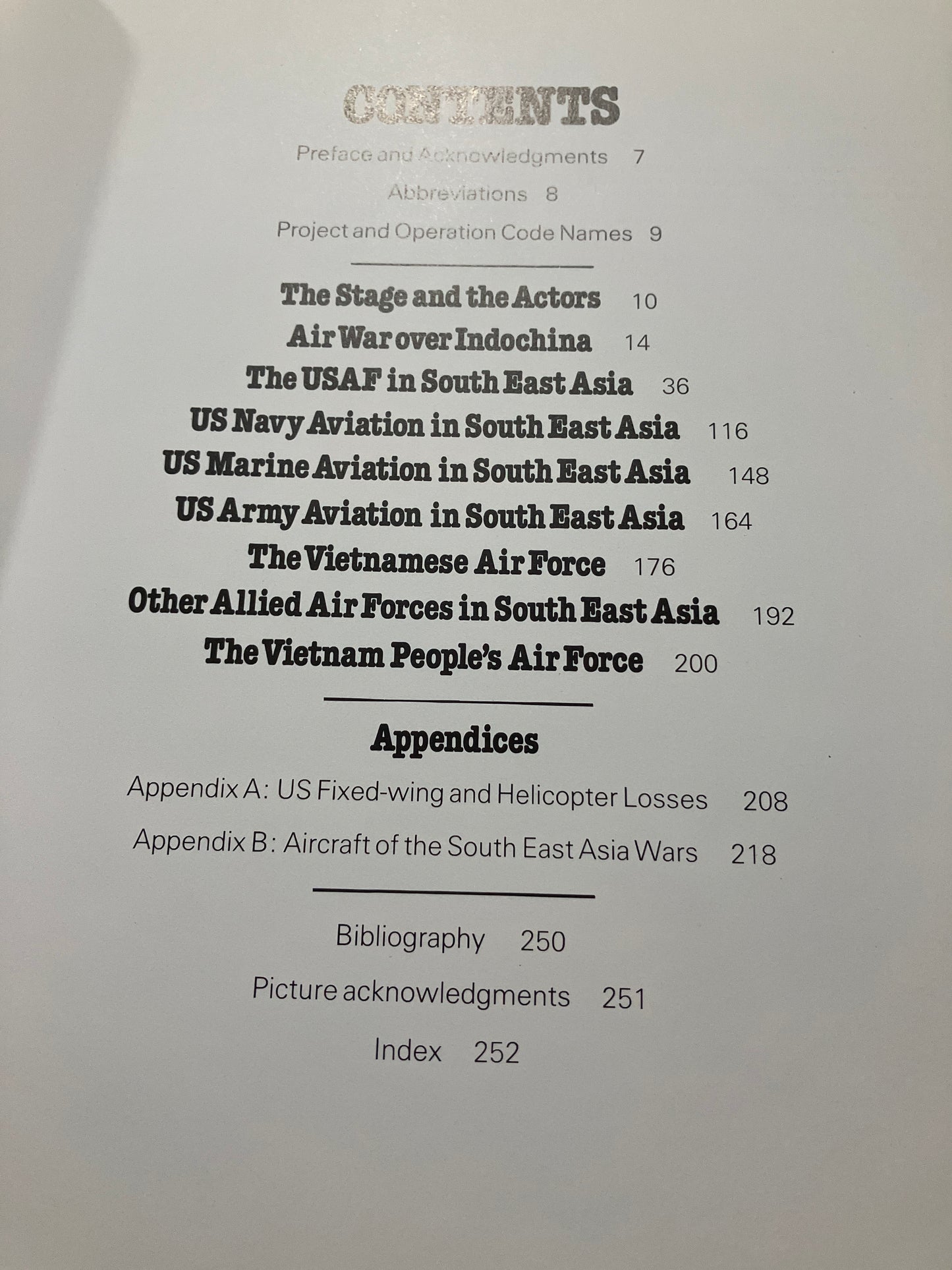 VIETNAM THE WAR IN THE AIR BY RENE J FRANCILLON LIBRO USADO HISTORIA ALDAMA