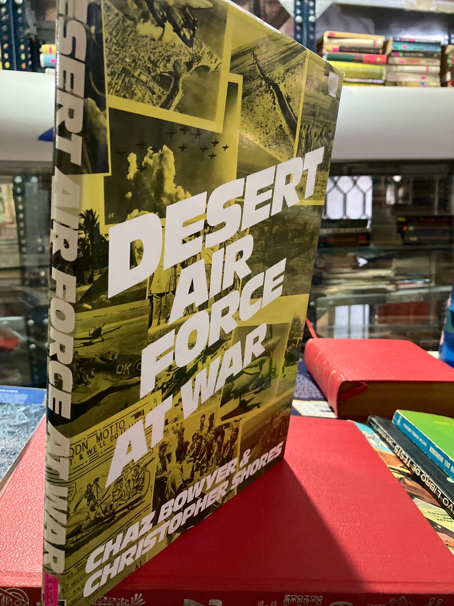 DESERT AIR FORCE AT WAR BY CHAZ BOWYER LIBRO USADO HISTORIA ALDAMA