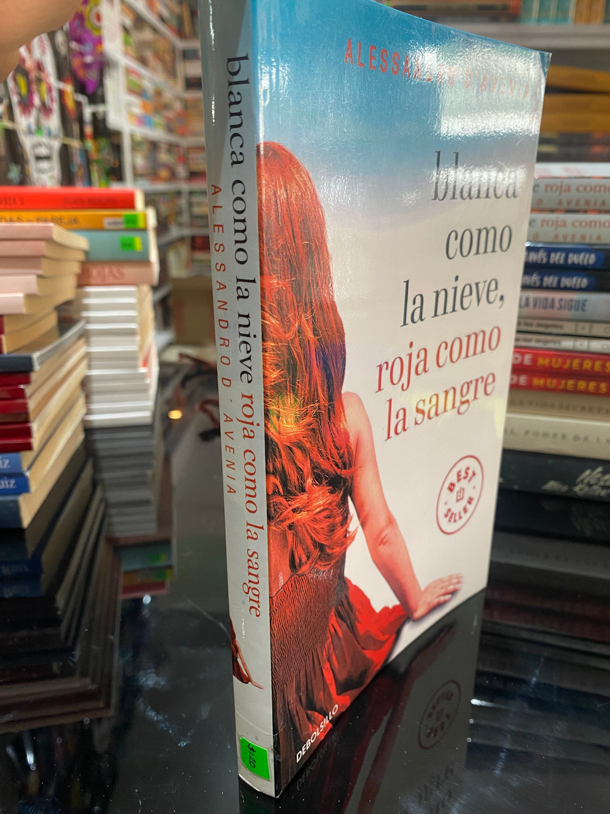 BLANCA COMO LA NIEVE ROJA COMO LA SANGRE ALESSANDROD AVENIA USADO NOVELA JUAREZ 515