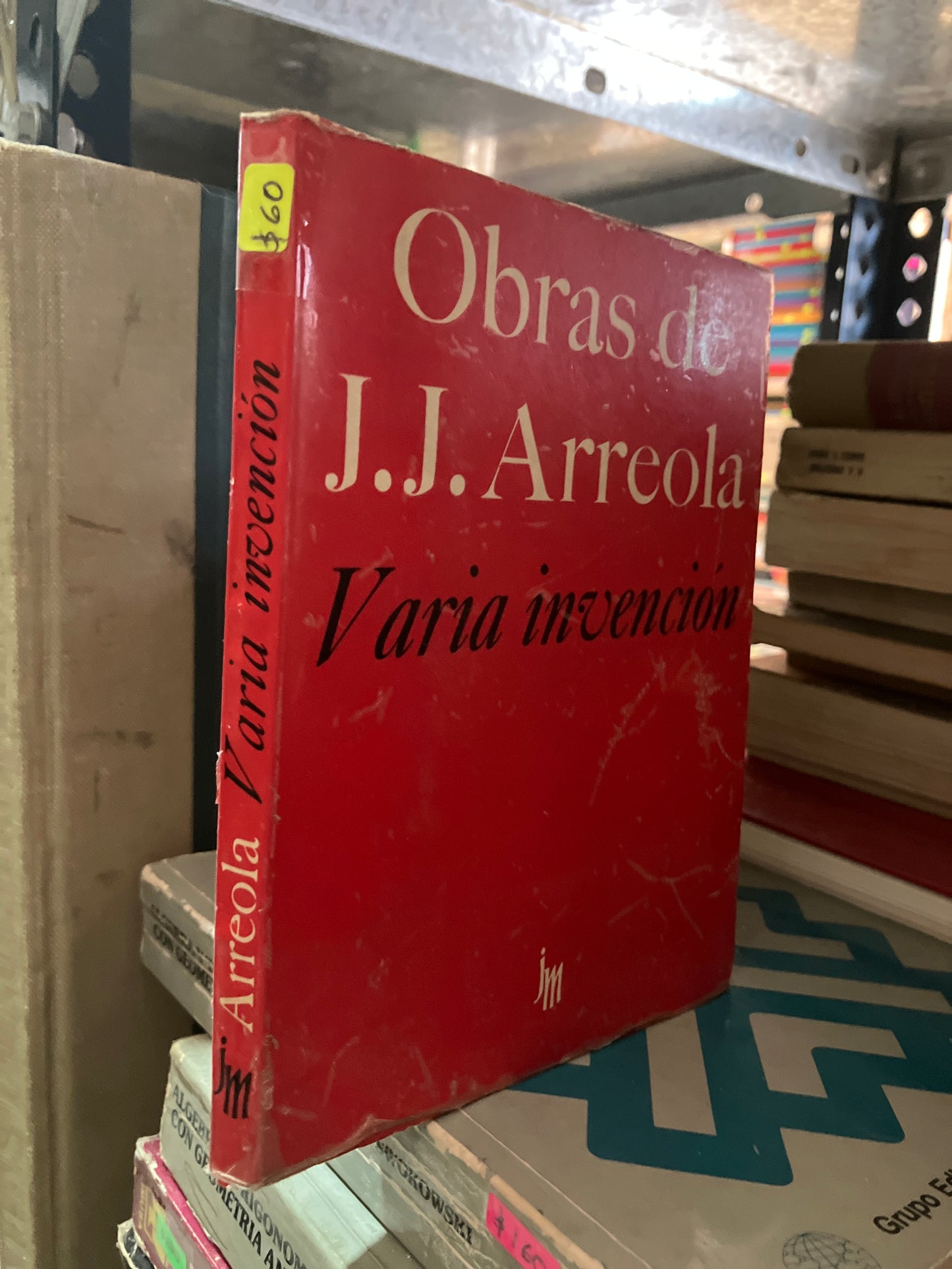 VARÍA INVENCIÓN POR JJ ARREOLA USADO NOVELA ALDAMA