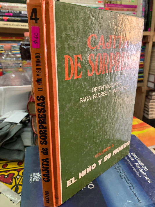 CAJITA DE SORPRESAS EL NIÑO Y SU MUNDO VOLUMEN 4 USADO EDUCACION LITERARIO 207