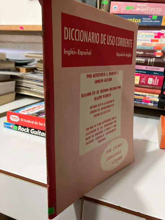 DICCIONARIO DE USO CORRIENTE INGLÉS ESPAÑOL ESPAÑOL INGLÉS POR GENEVIEVE A MARTIN USADO IDIOMAS JUAREZ
