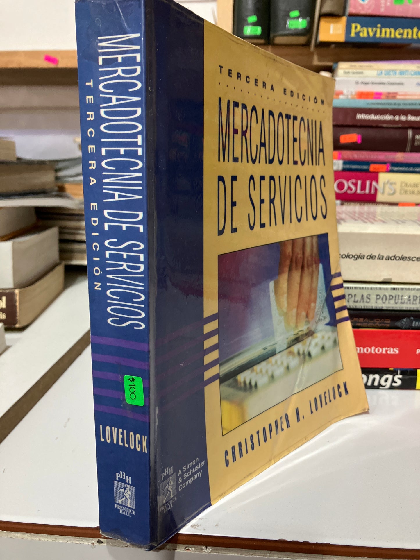 MERCADOTECNIA DE SERVICIOS POR CHRISTOPHER H LOVELOCK USADO ADMINISTRACIÓN JUAREZ