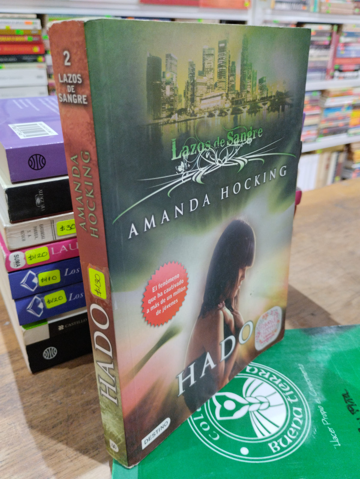 LAZOS DE SANGRE HADO POR AMANDA HOCKING USADO NOVELAS JUAREZ 515