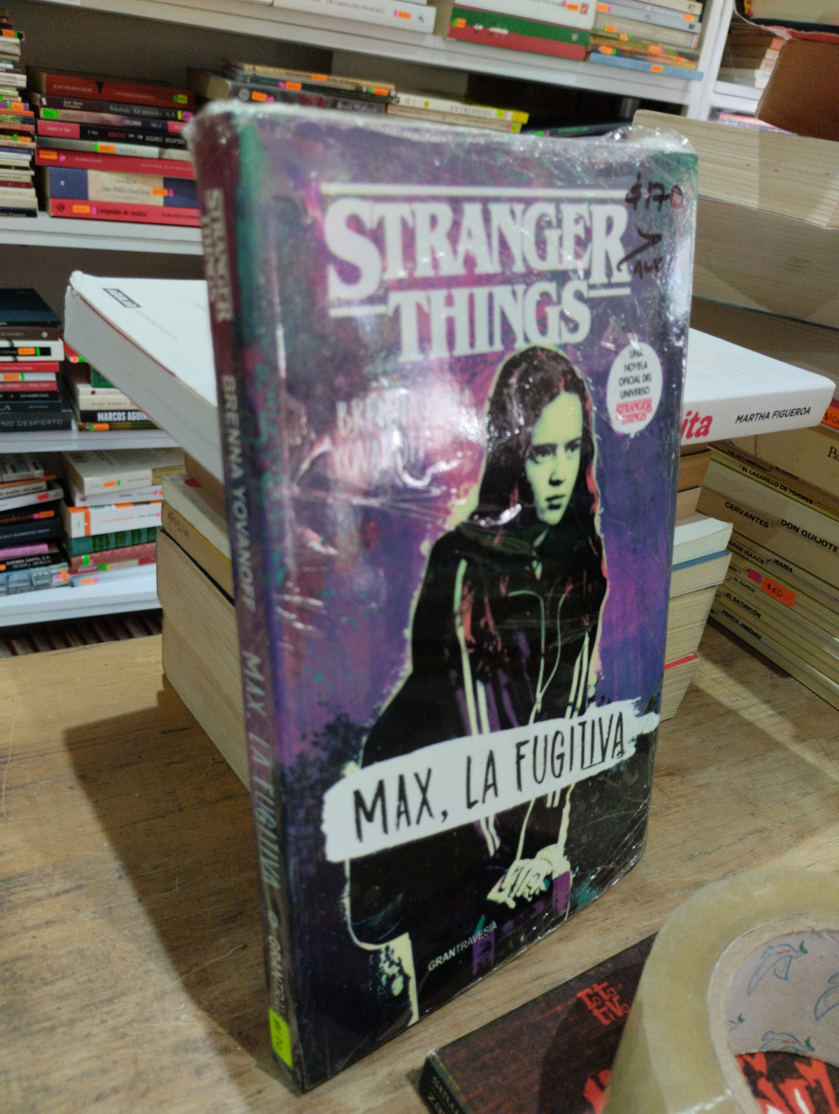 STRANGER THINGS MAX LA FUGITIVA POR BRENNA YOVANOFF NUEVO JUAREZ 515