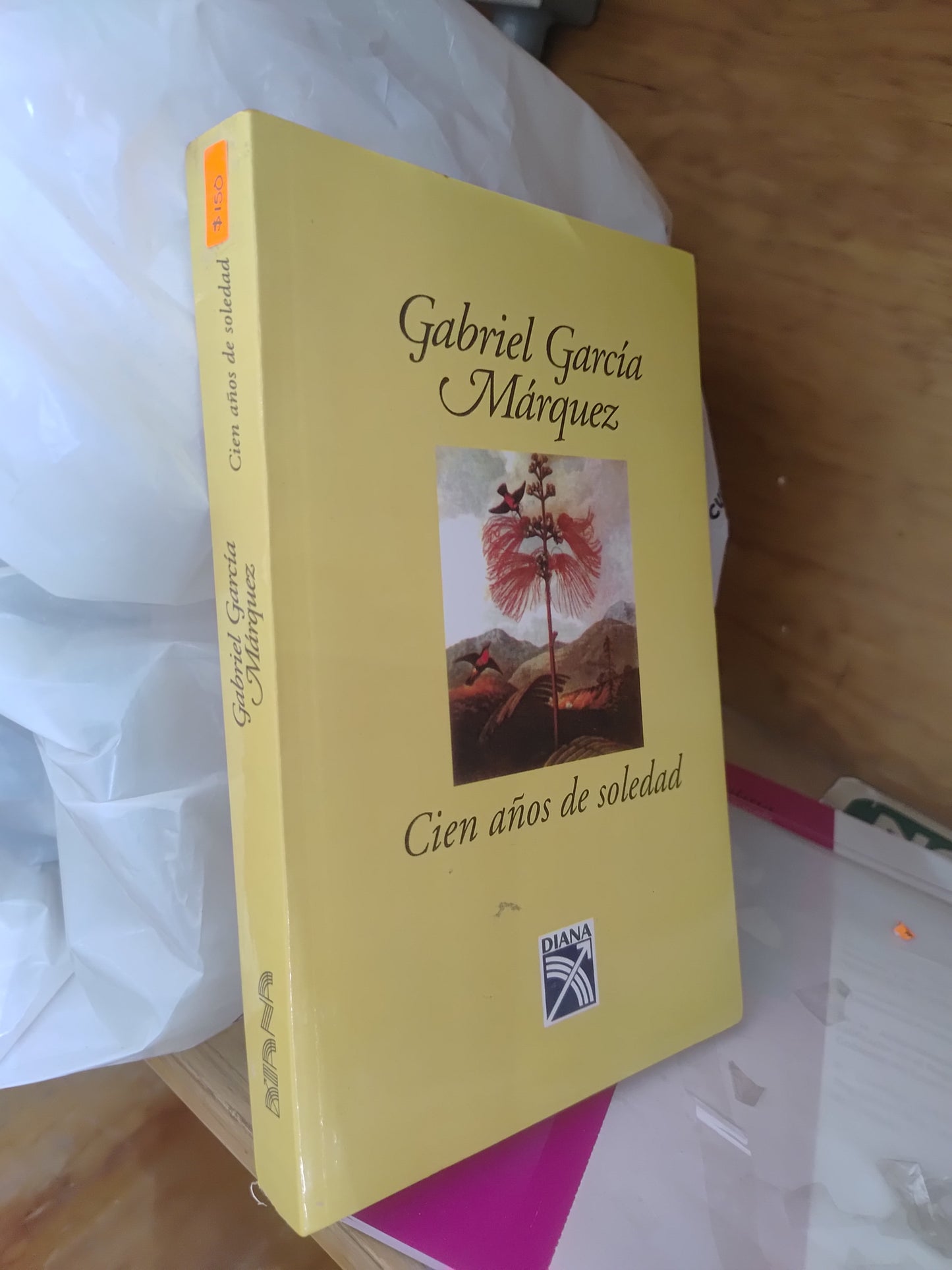 CIEN AÑOS DE SOLEDAD POR GABRIEL GARCIA MARQUEZ USADO NOVELAS JUAREZ 515