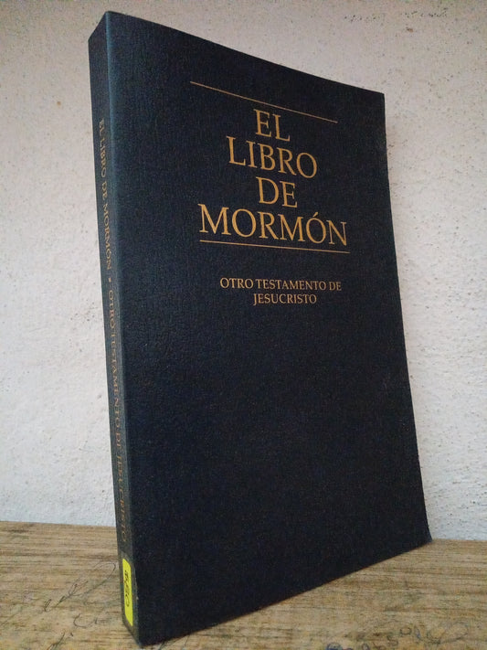 EL LIBRO DE MORMON OTRO TESTAMENTO DE JESUCRISTO USADO RELIGION LITERARIO 305