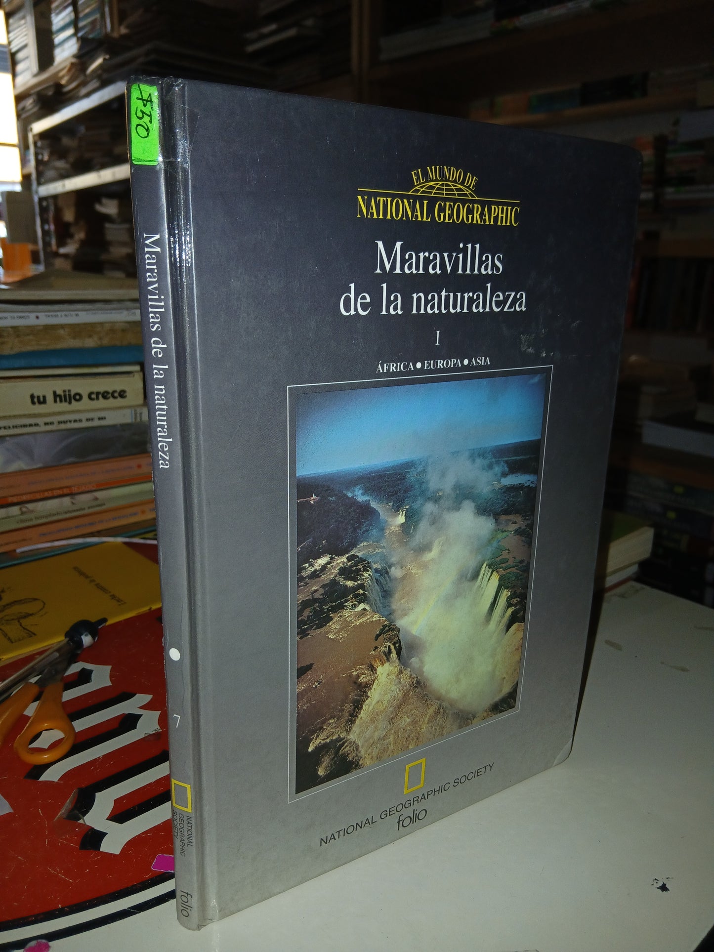 MARAVILLAS DE LA NATURALEZA I ÁFRICA, EUROPA Y ASIA (VARIOS AUTORES) USADO BIOLOGÍA LITERARIO 207