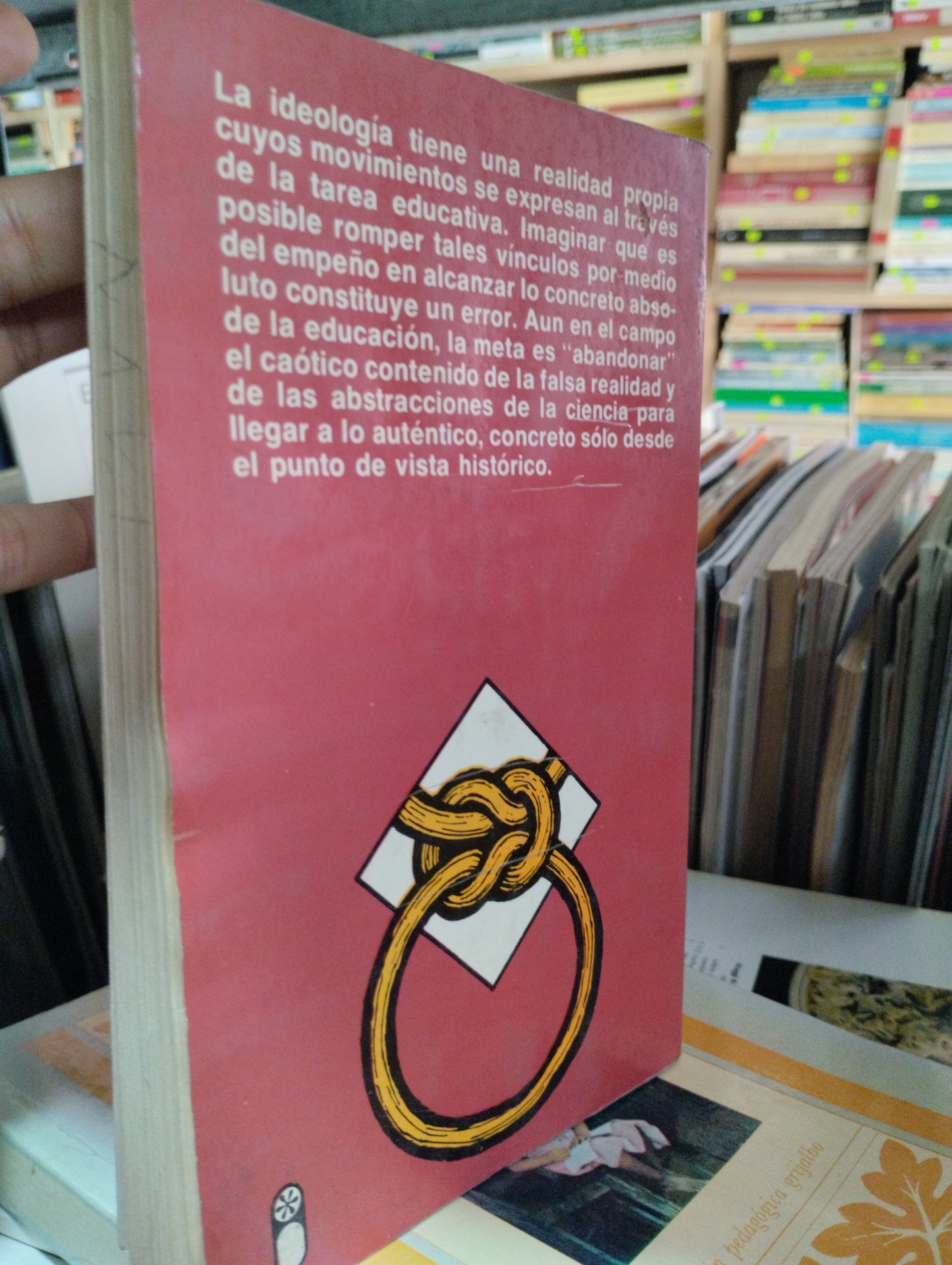 IDEOLOGIA Y EDUCACIÓN POR ANGELO BROCOLI LIBRO USADO EDUCACIÓN ALDAMA