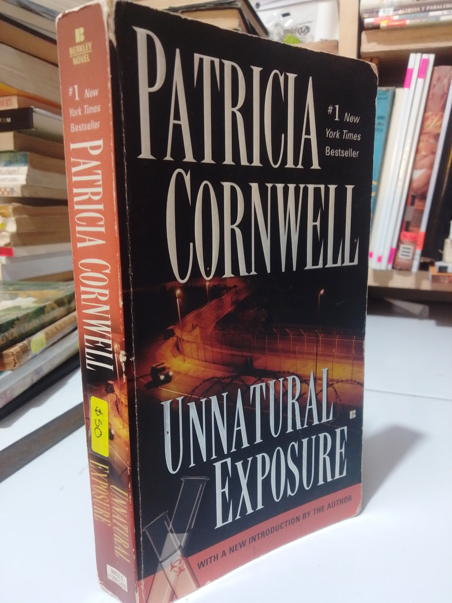 UNNATURAL EXPOSURE POR PATRICIA CORNWELL USADO IDIOMAS JUAREZ