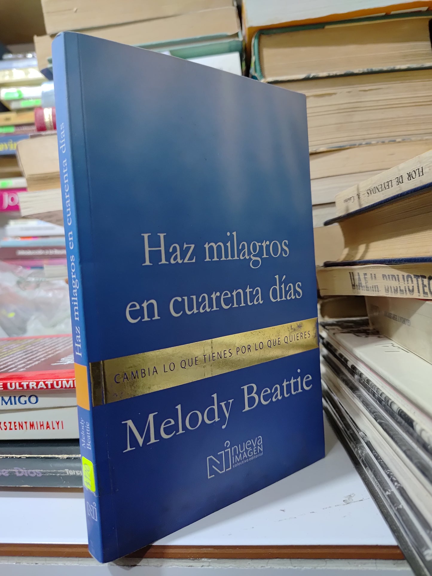 HAZ MILAGROS EN CUARENTA DIAS POR MELODY BEATTIE USADO SUP PERSONAL JUAREZ 507