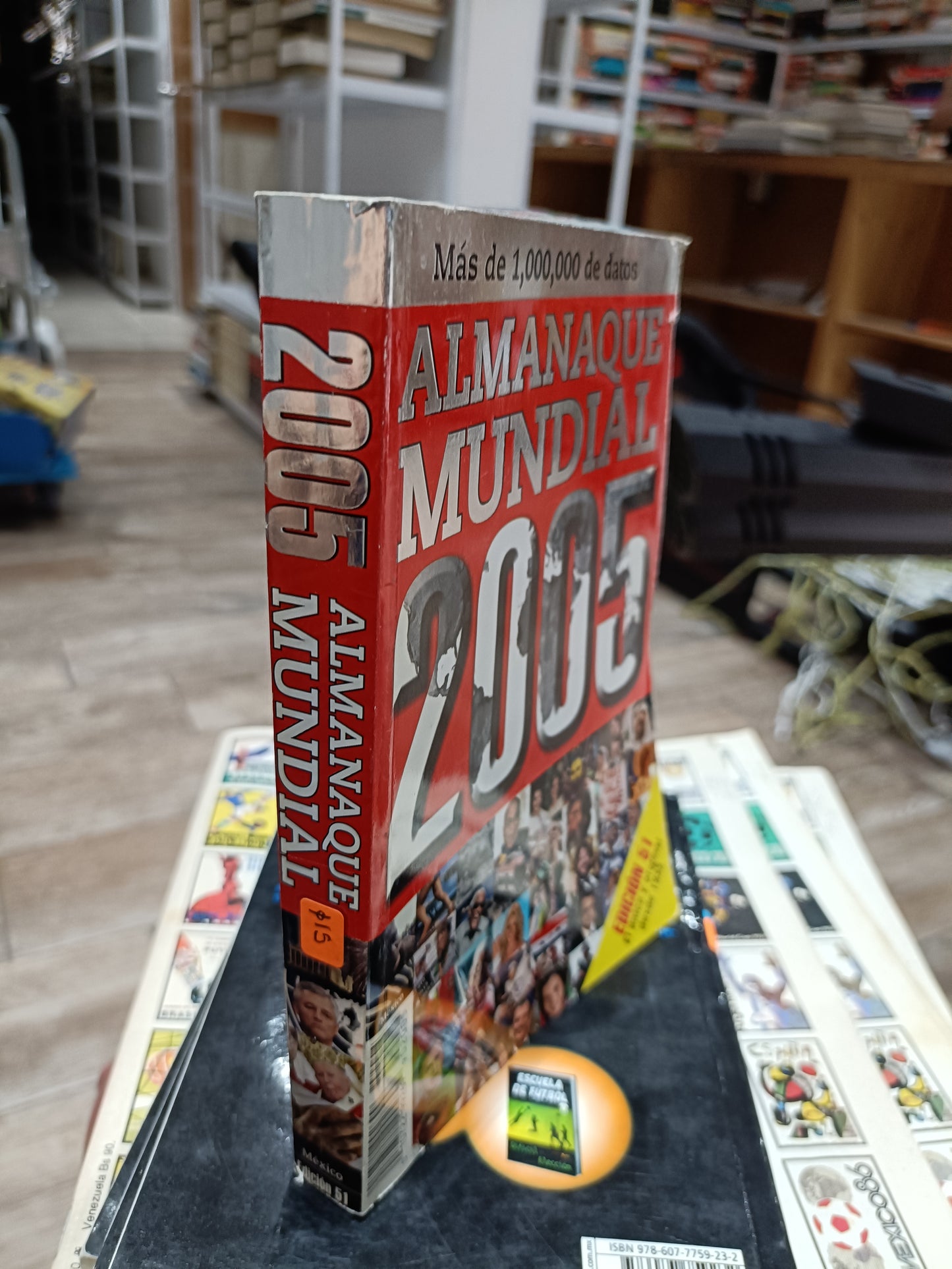 MAS DE 1000000 ALMANAQUE MUNDIAL 2005 USADO DEPORTES JUAREZ 515