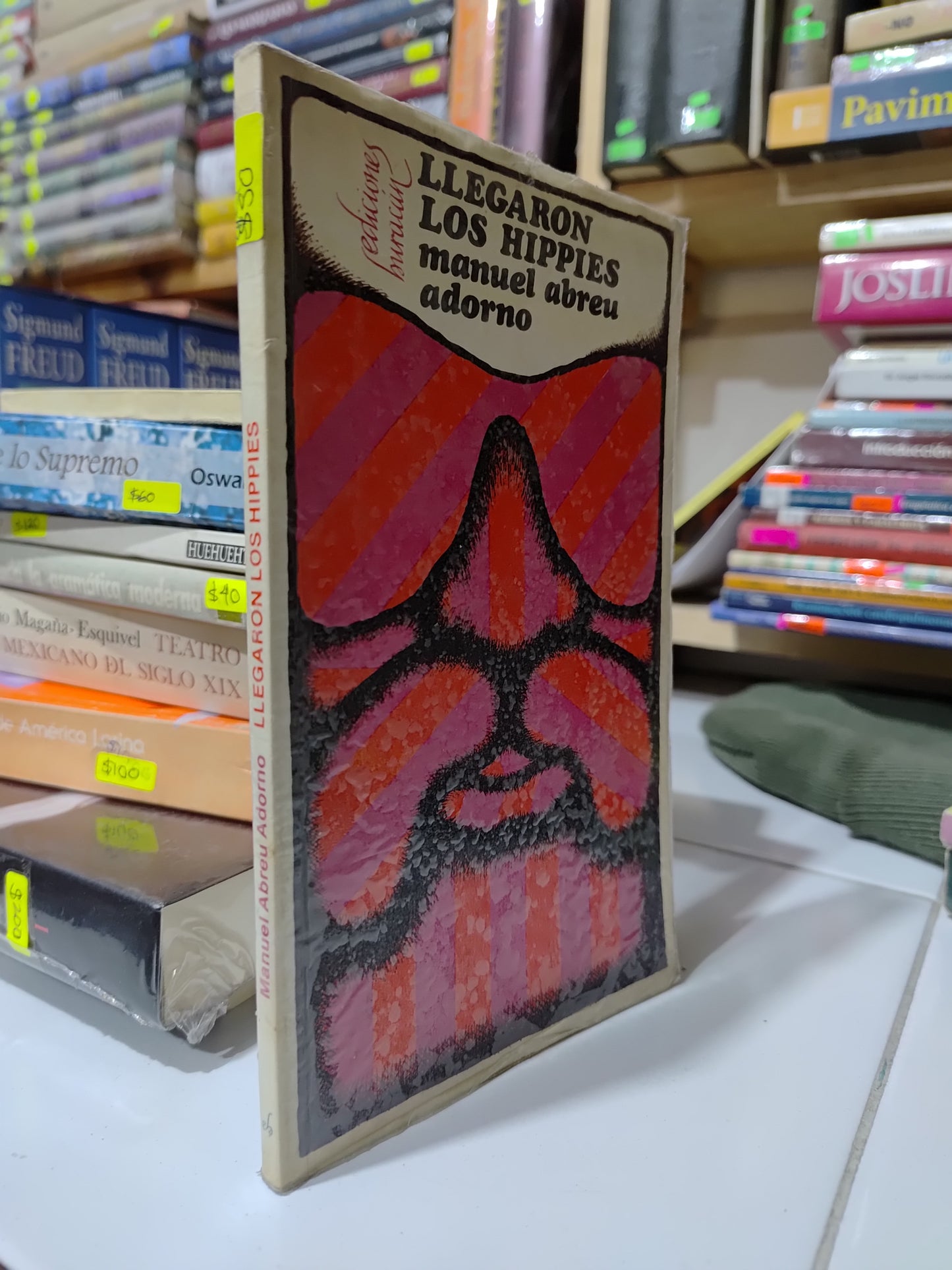 LLEGARON LOS HIPPIES POR MANUEL ABREU ADORNO USADO NOVELAS JUAREZ