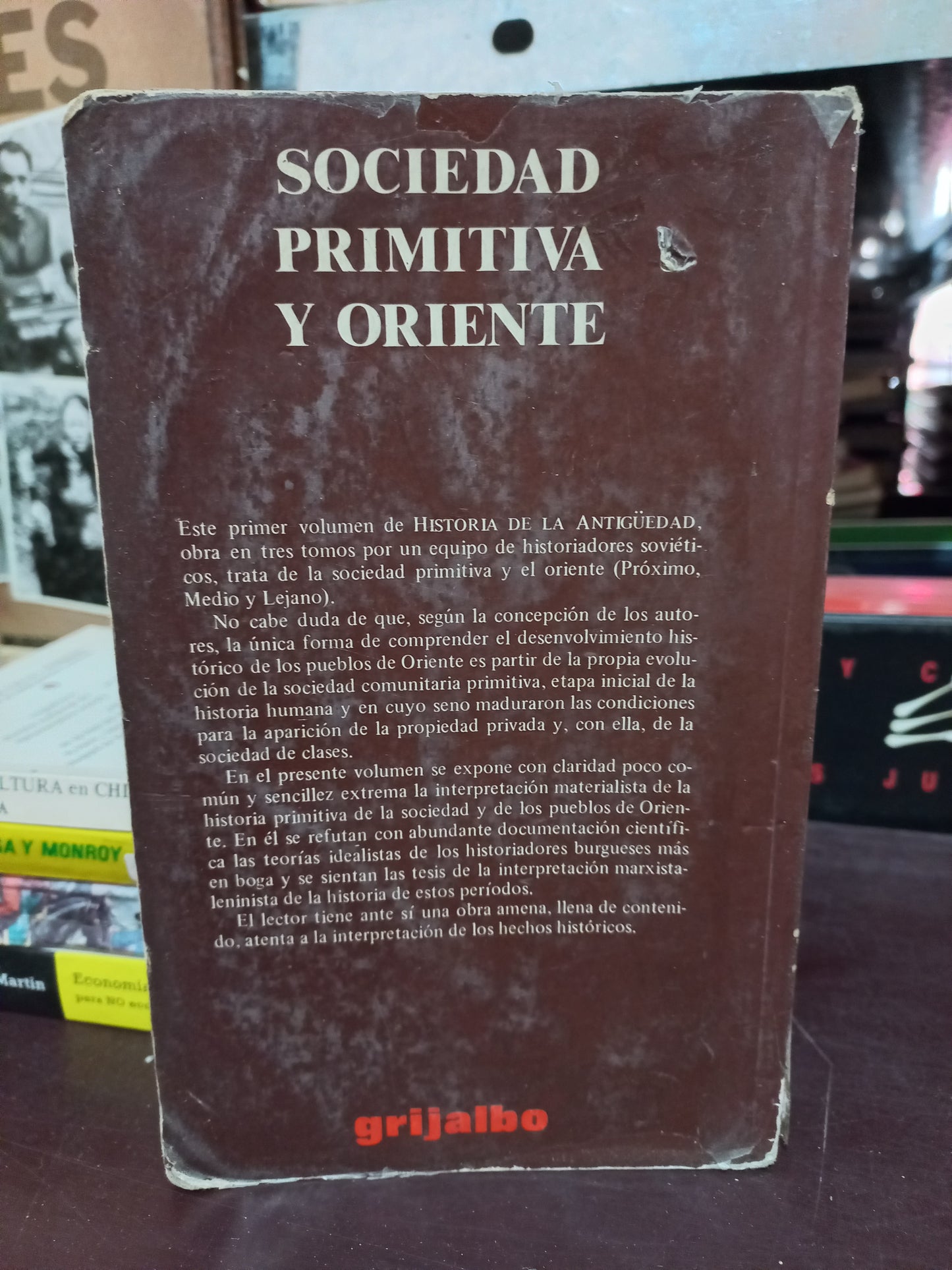 SOCIEDAD PRIMITIVA Y ORIENTE POR A. KAJDAN Y N. NIKOLSKI USADO HISTORIA LITERARIO 305