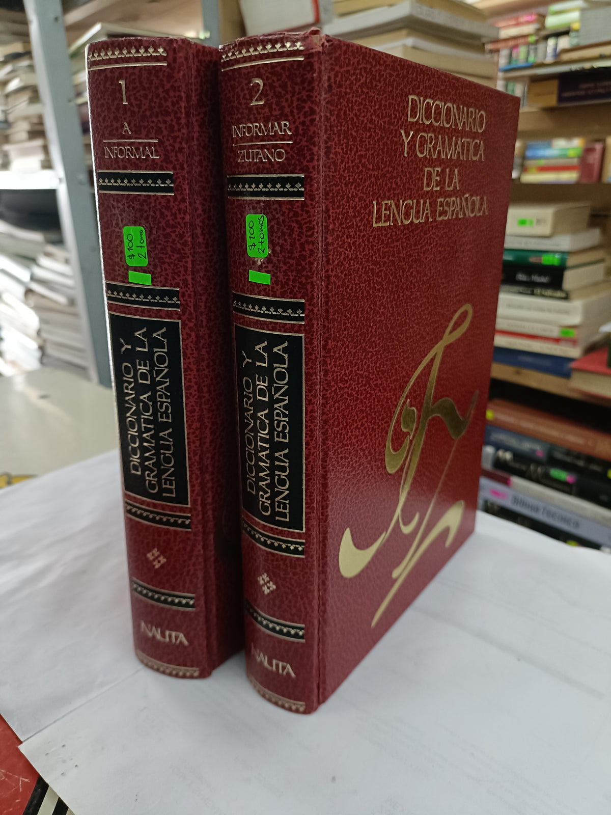 DICCIONARIO Y GRAMATICA DE LA LENGUA ESPAÑOLA 1 Y 2 POR A. MERINO USADO EDUCACION LITERARIO 207