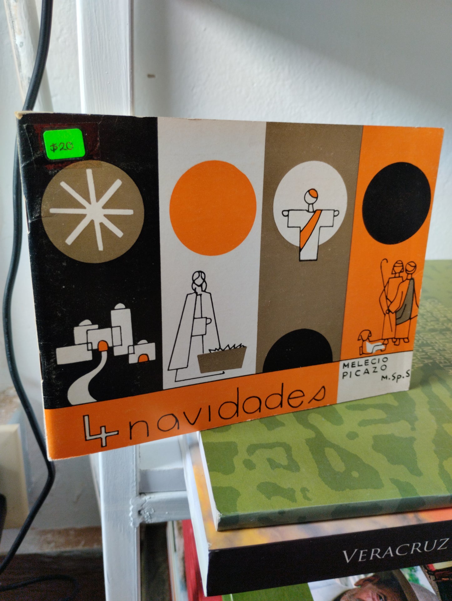 4 NAVIDADES, MELECIO PICAZO, USADO, RELIGION, JUAREZ 515