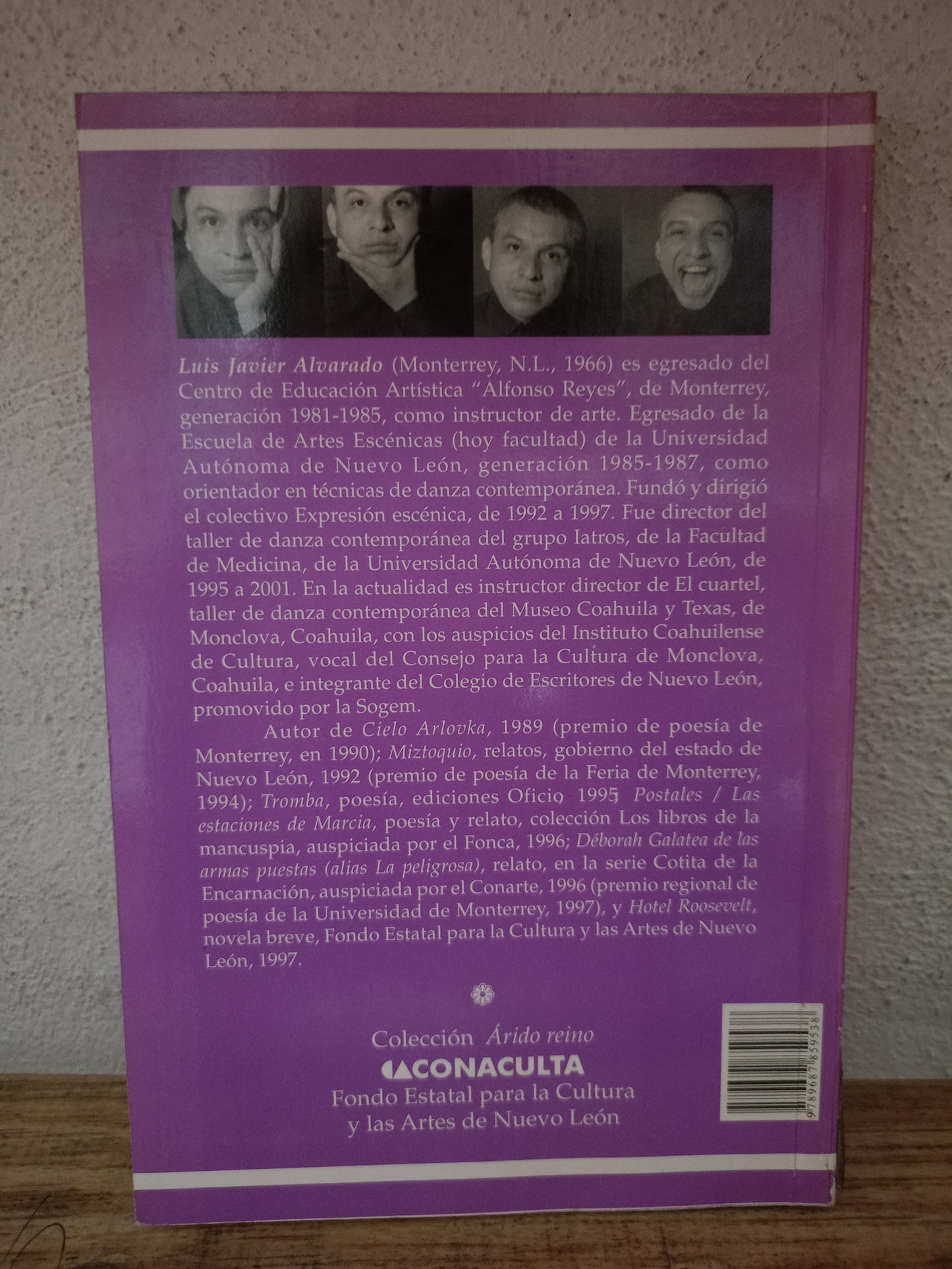 VESANIA POR LUIS JAVIER ALVARADO USADO POESIA LITERARIO 305
