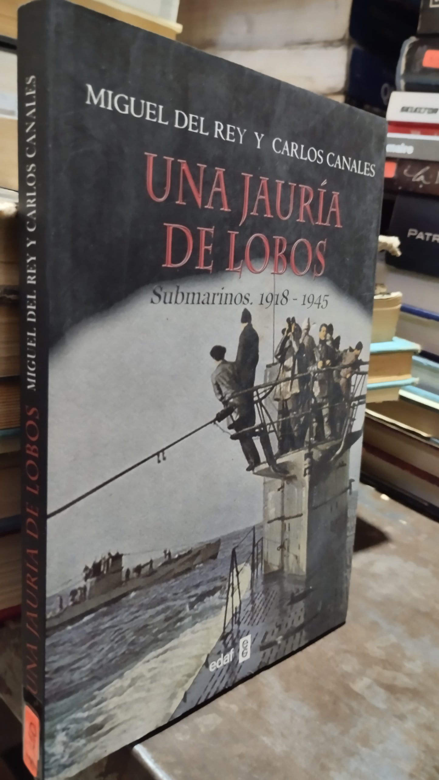 UNA JAURIA DE LOBOS POR MIGUEL DEL REY LIBRO USADO HISTORIA ALDAMA