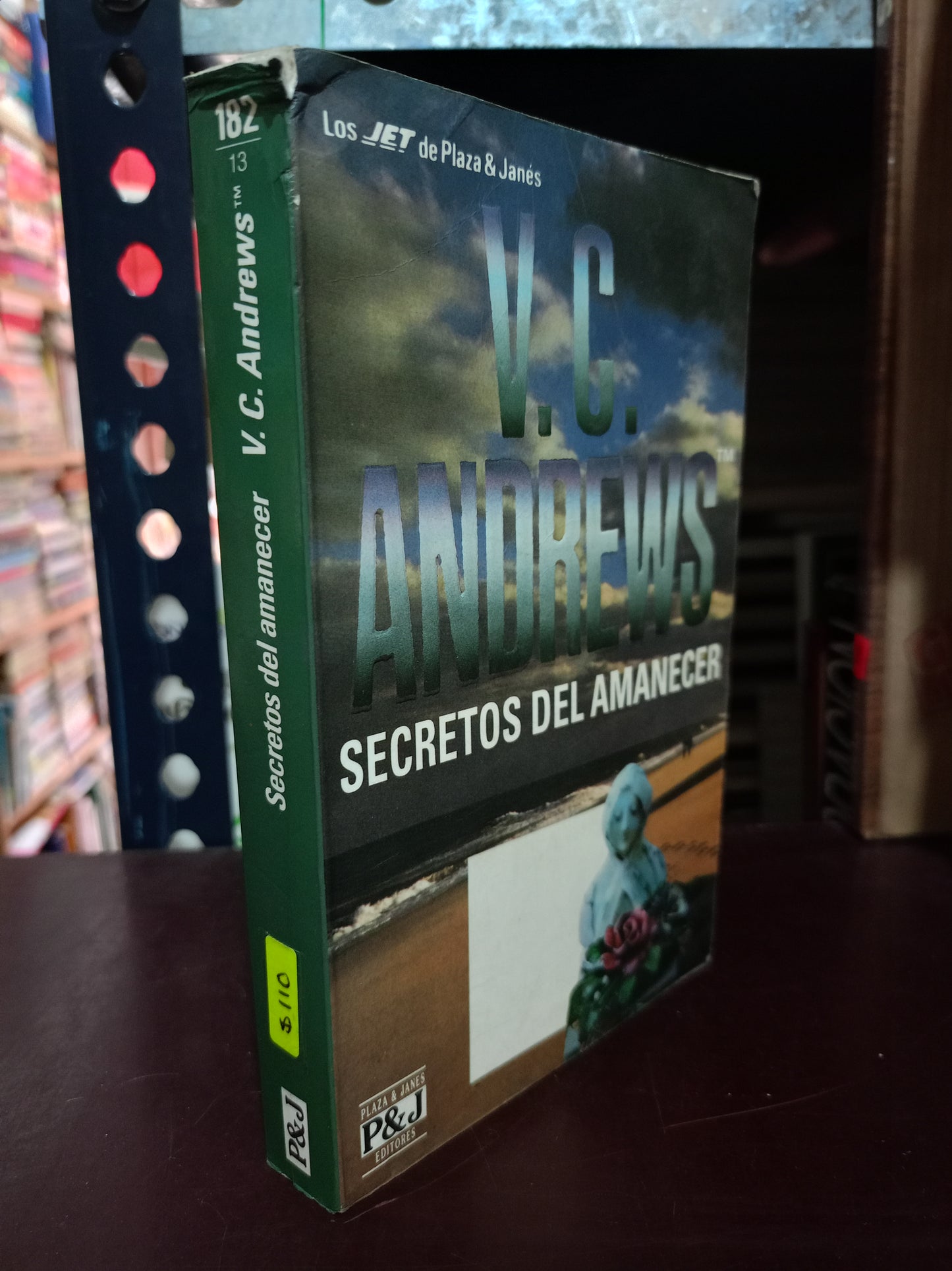 SECRETOS DEL AMANECER POR V.C. ANDREWS USADO NOVELA LITERARIO 305
