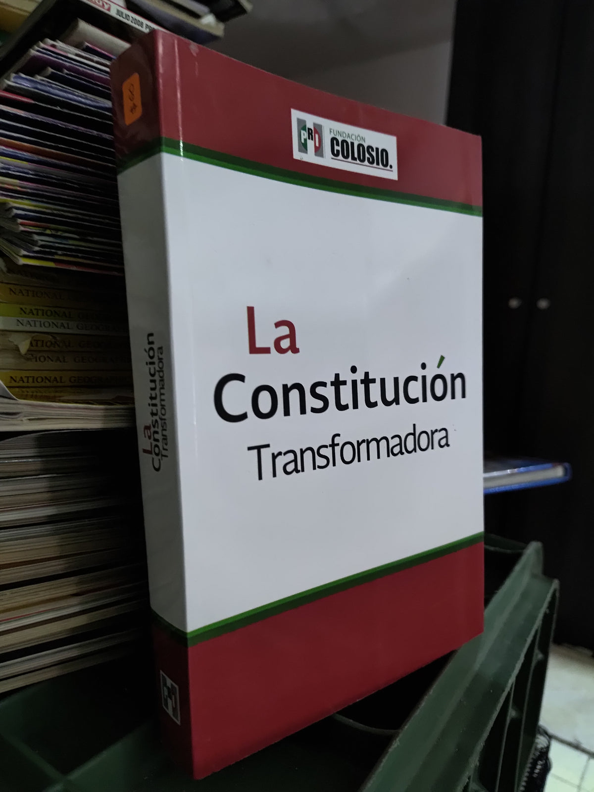 LA CONSTITUCION TRANSFORMADORA POR EL PRI USADO DERECHO JUAREZ 515