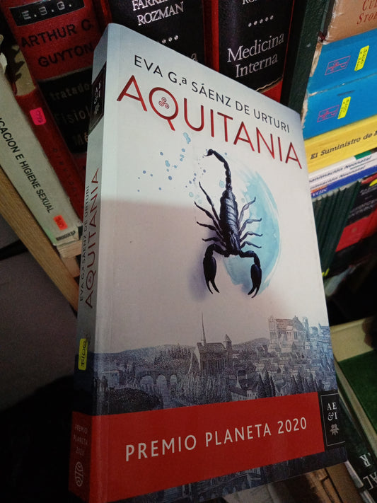 AQUITANIA EVA GAENZ DE URTURI USADO NOVELA LITERARIO #305