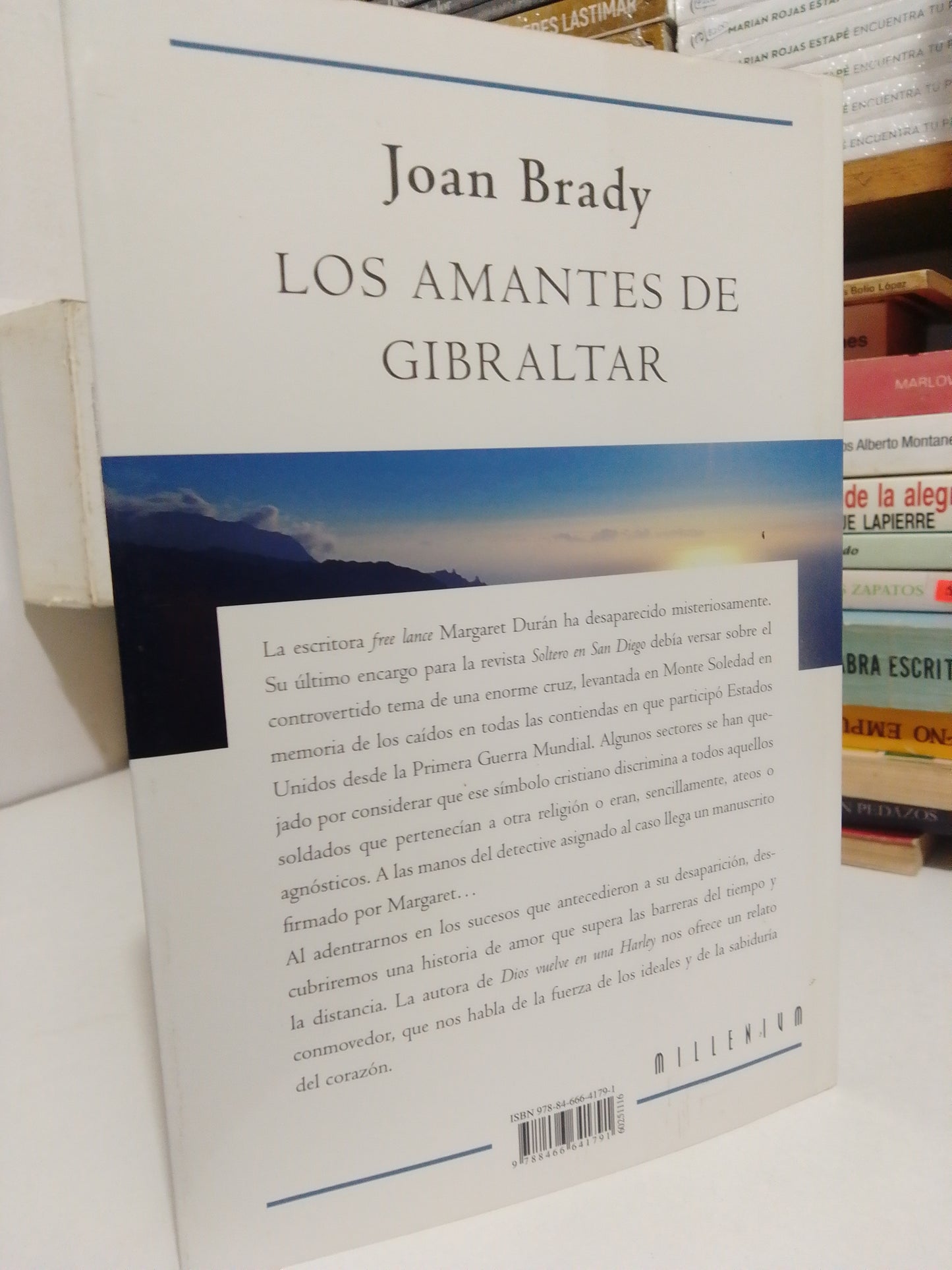LOS AMANTES DE GIBRALTAR POR JOAN BRADY USADO NOVELA JUÁREZ