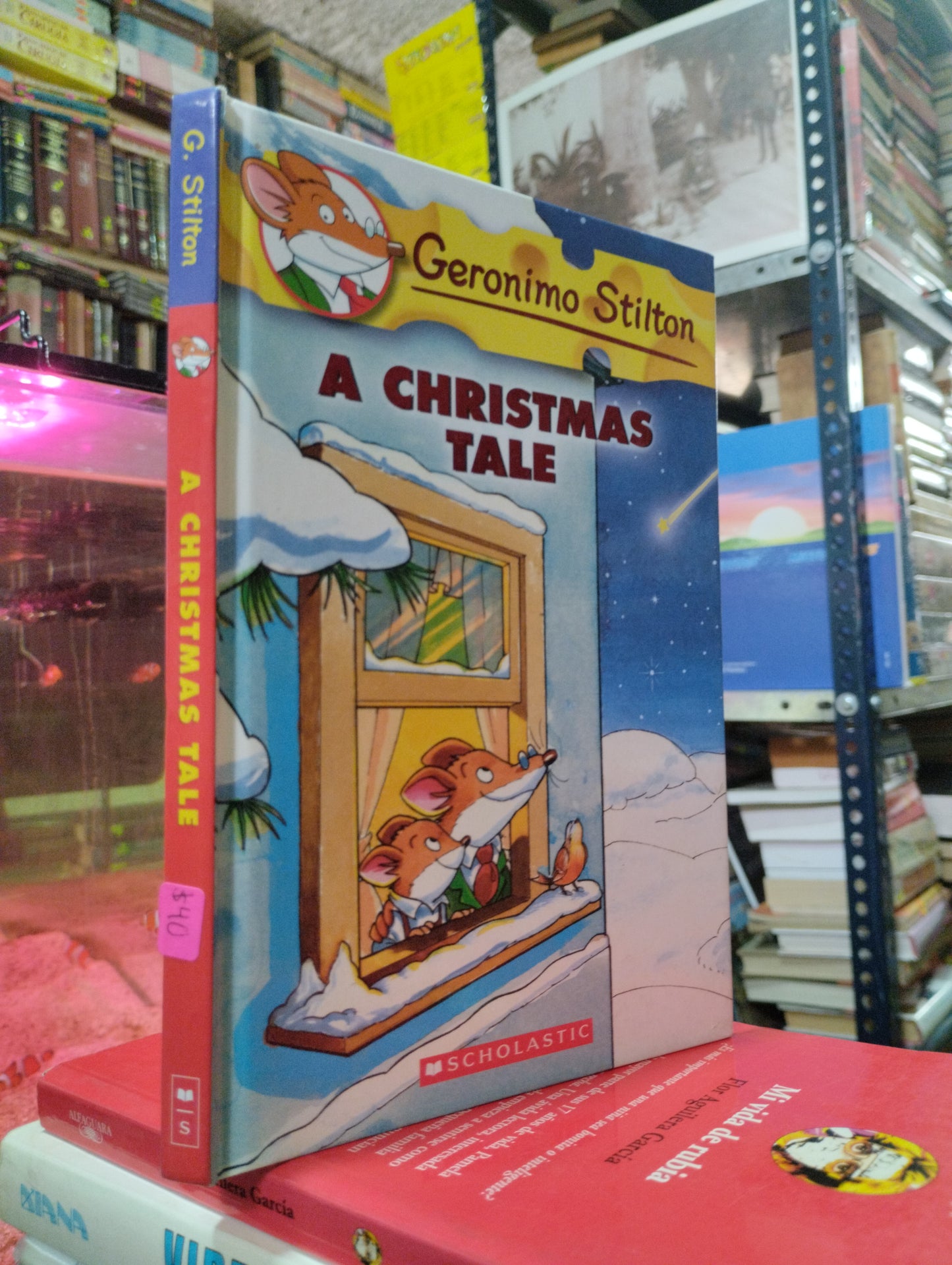A CHRISTMAS TALE POR GERONIMO STILTON USADO IDIOMAS ALDAMA