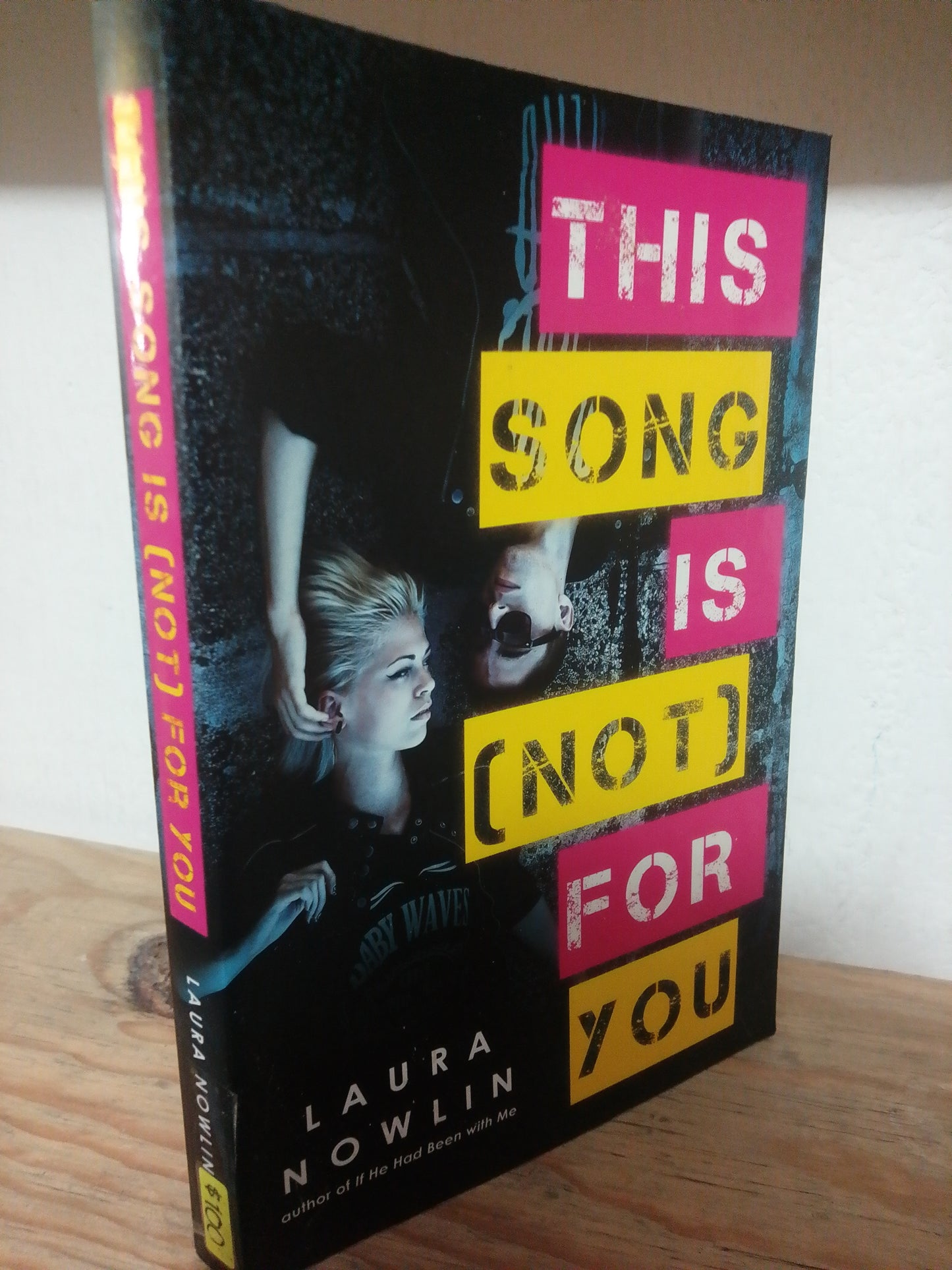 THIS SONG IS NOT FOR YOU POR LAURA NOWLIN USADO IDIOMAS JUAREZ