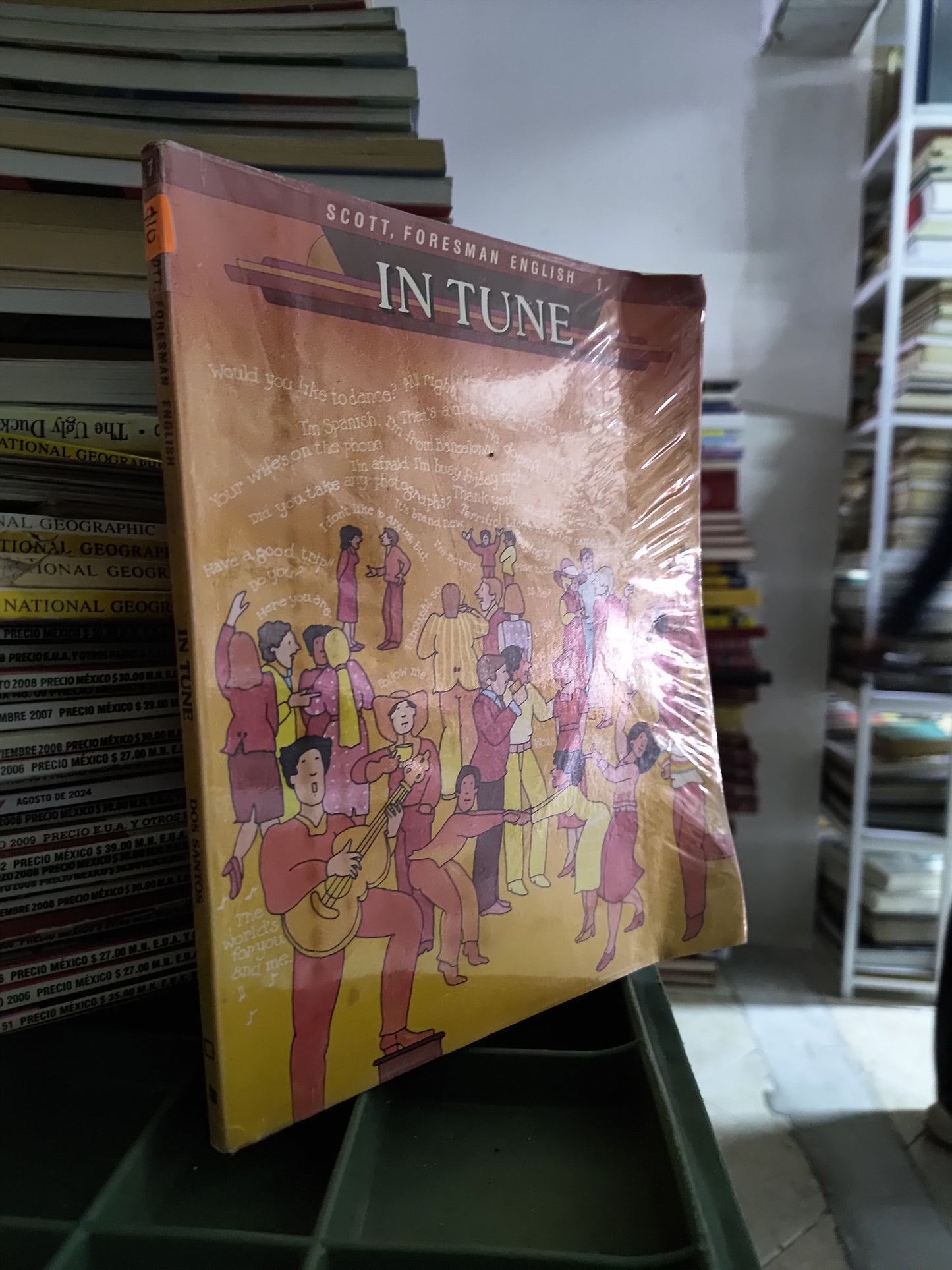 IN TUNE BOOK 1 POR MANUEL C. R. DOS DANTOS USADO IDIOMAS JUAREZ 515