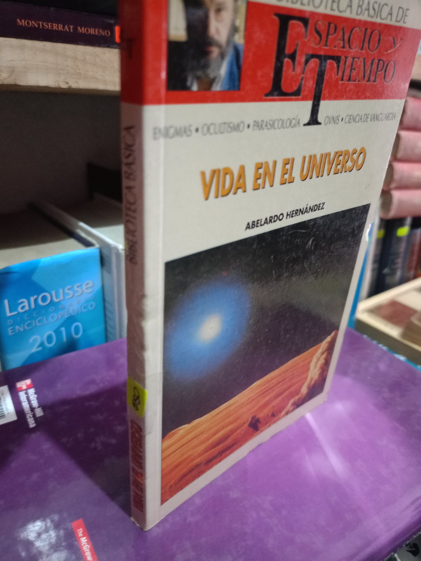 VIDA EN EL UNIVERSO POR ABELARDO HERNÁNDEZ USADO CIENCIA LITERARIO 305