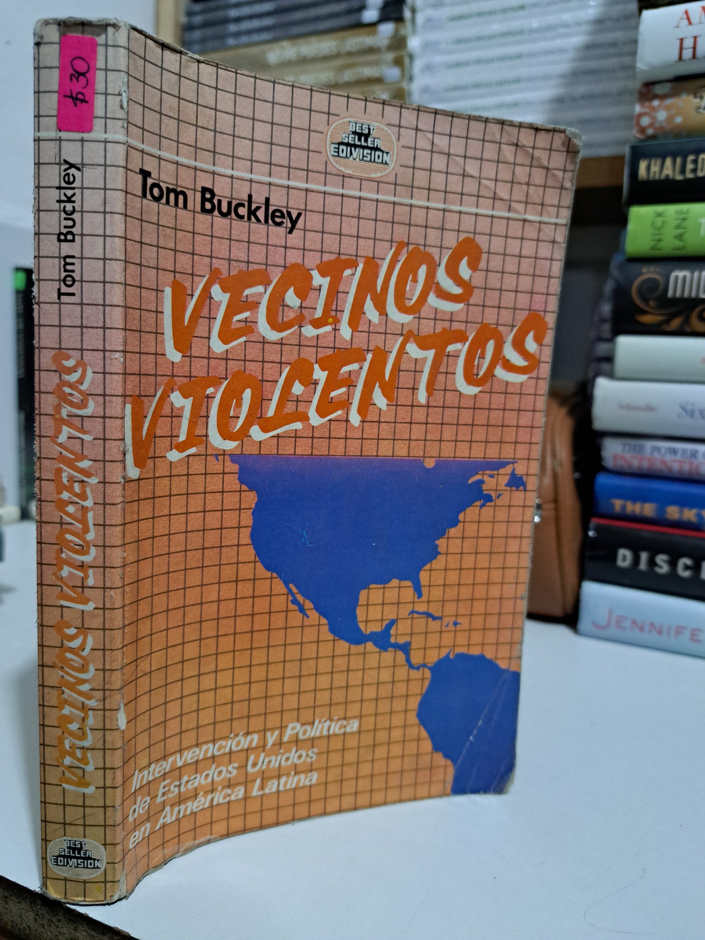 VECINOS VIOLENTOS TOM BUCKLEY USADO NOVELA JUÁREZ