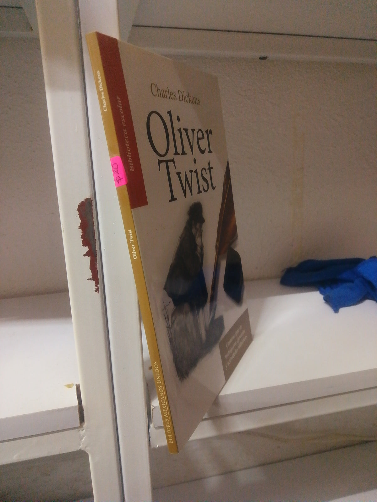 OLIVER TWIST POR CHARLES DICKENS USADO INFANTIL JUAREZ 515